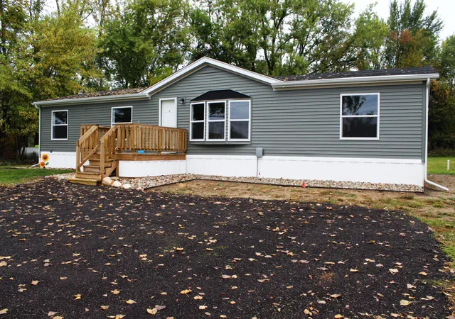 Photo 1 of Single family home for sale at 66477 Union Rd, Porter Township Cass, MI 49061 | MLS# 69026055010 | Listing updated on 2026-10-29