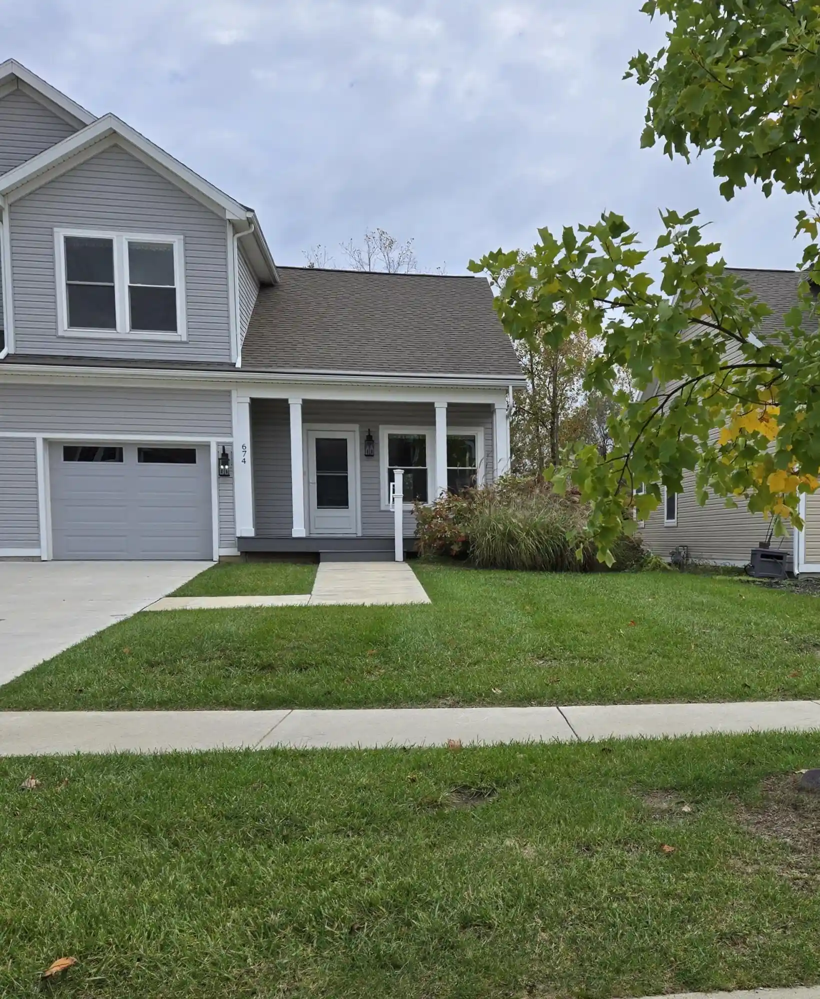 Photo 1 of Condo for sale at 674 Maple Oaks Ct, Saline, MI 48176 | MLS# 81026055033 | Listing updated on 2026-10-15