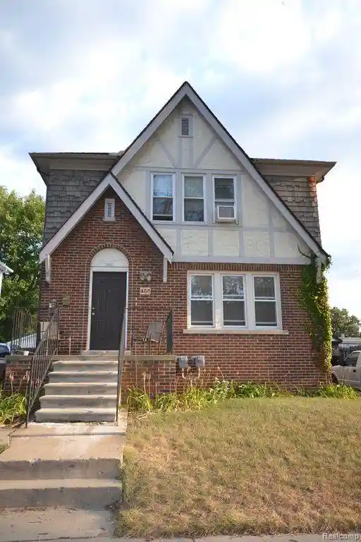 Photo 1 of Multi family home for sale at 400 E Cambourne St, Ferndale, MI 48220 | MLS# 20261083917 | Listing updated on 2026-10-22
