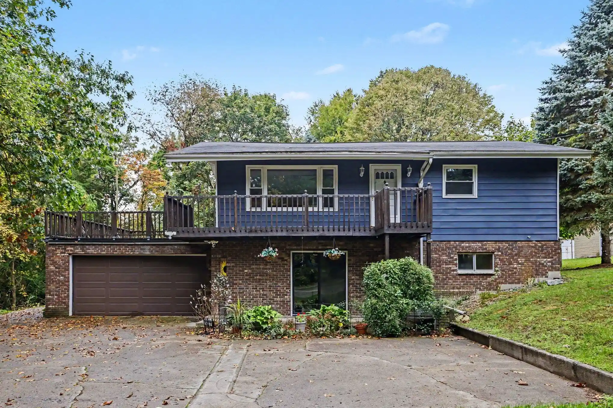 Photo 1 of Sale Pending at 1437 N 26th Street, Comstock Charter Township Kalamazoo, MI 49048 | MLS# 66026055043 | Listing updated on 2026-10-27