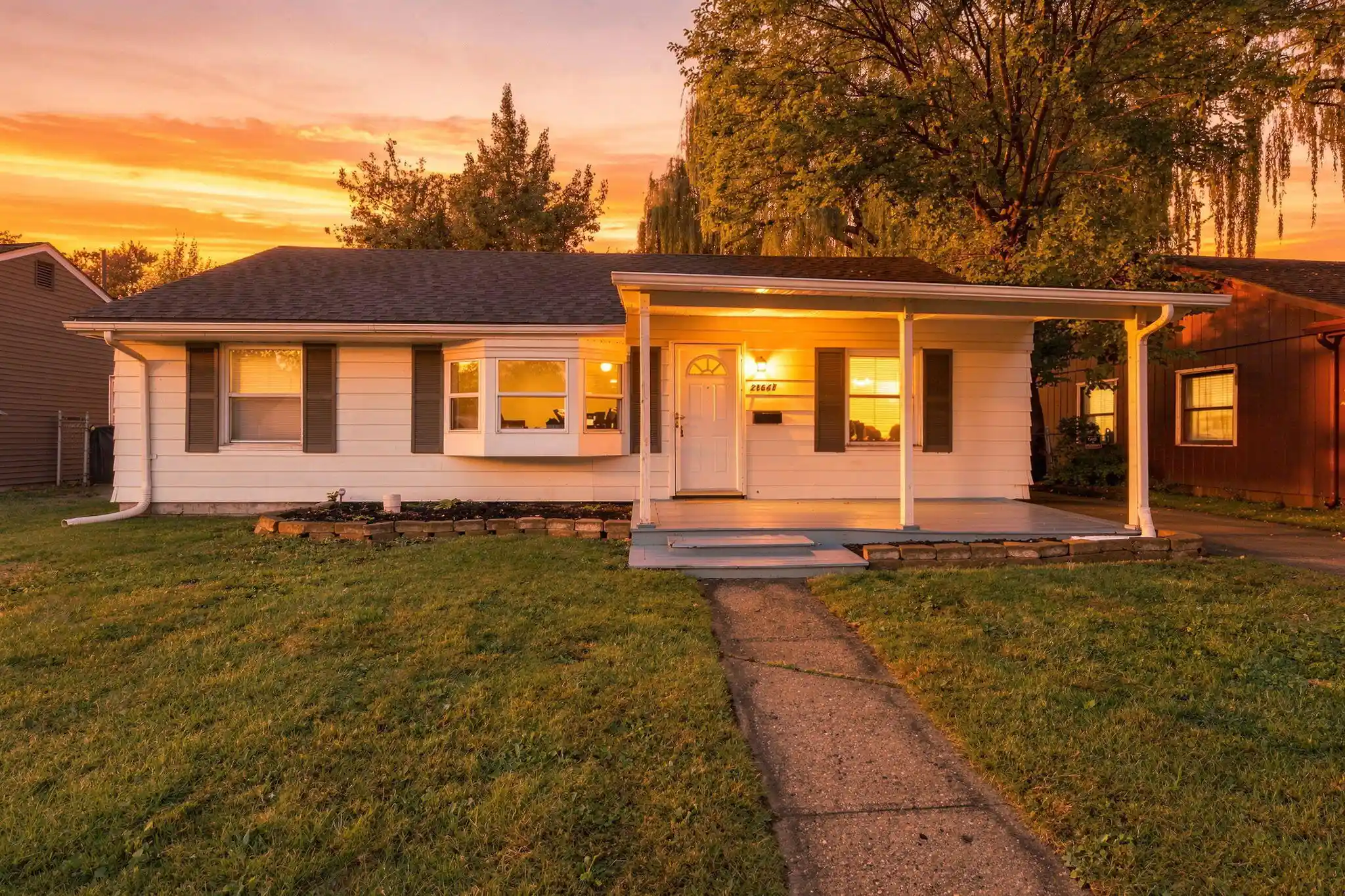 Photo 1 of Single family home for sale at 26641 Academy St, Roseville, MI 48066 | MLS# 81026055056 | Listing updated on 2026-10-15