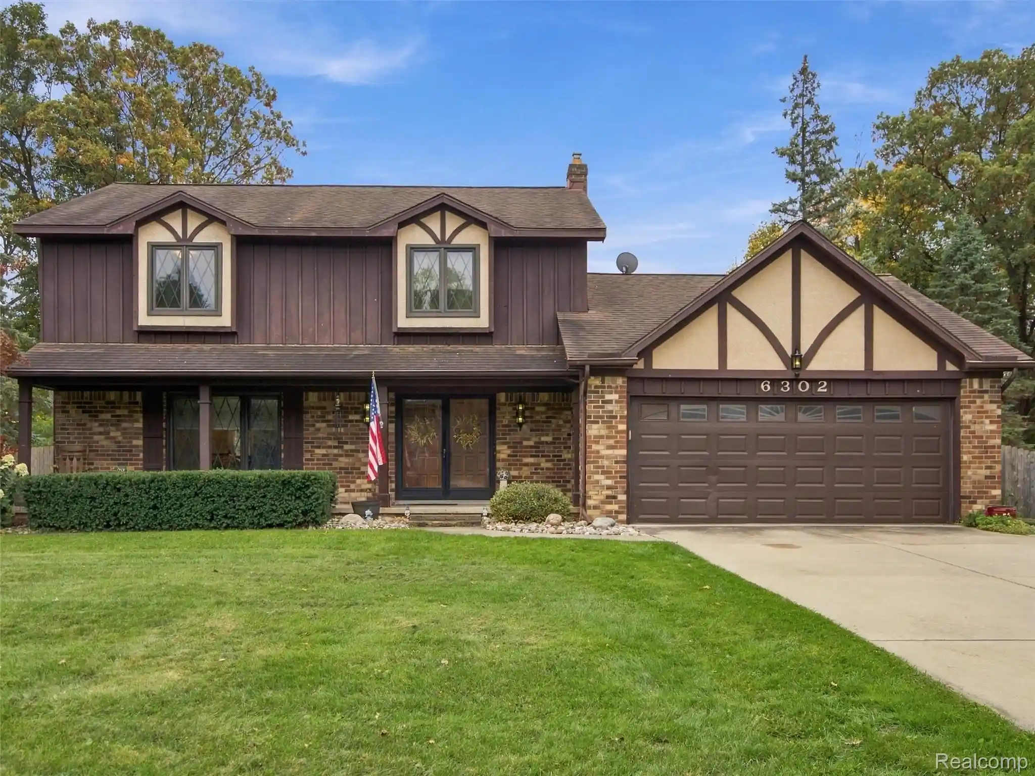Single family home for sale at 6302 Kings Pointe Rd, Grand Blanc, MI 48439 | MLS# 20261083949