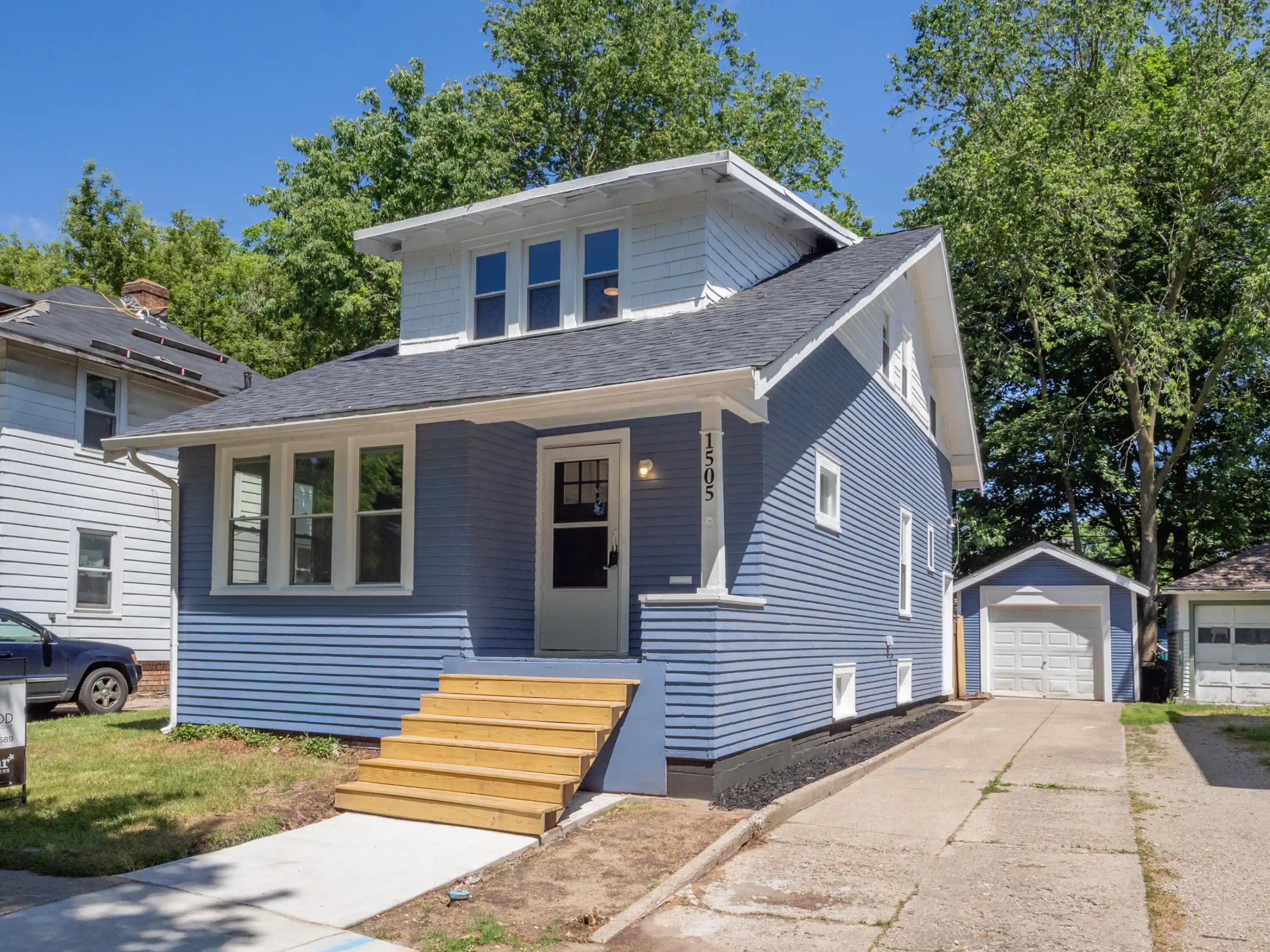Photo 1 of Sale Pending at 1505 Lay Blvd, Kalamazoo, MI 49001 | MLS# 66026055083 | Listing updated on 2026-10-21