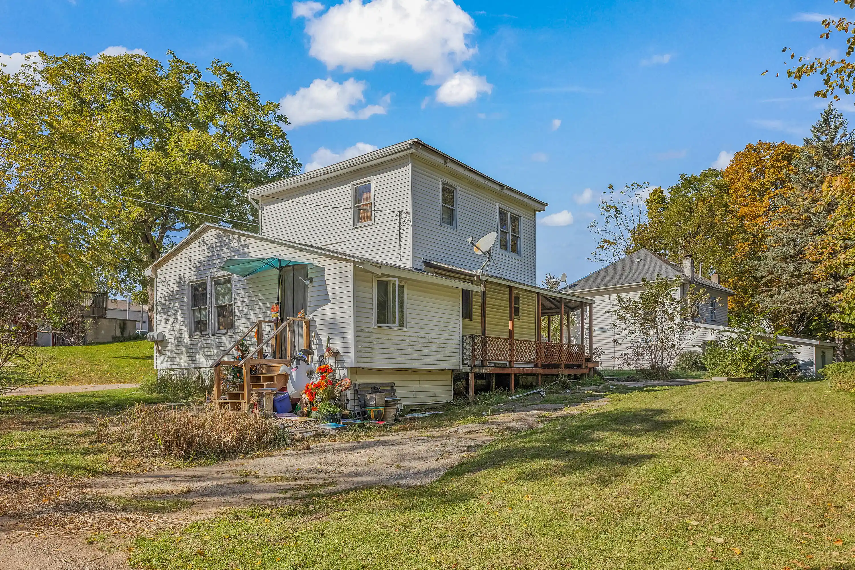 Multi family home for sale at 701 Newton Ct, Hastings, MI 49058 | MLS# 65026055103