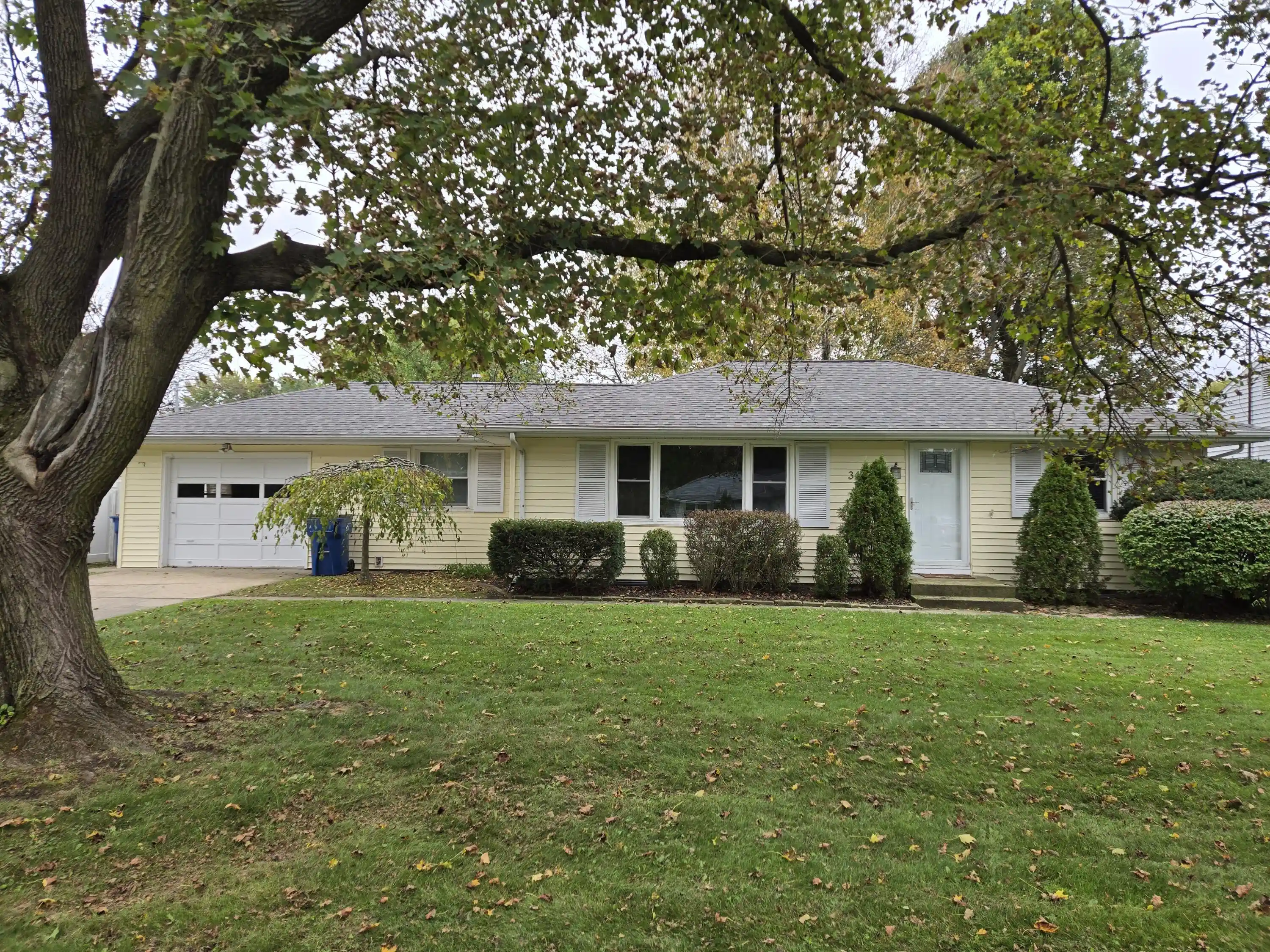 Single family home for sale at 3413 Cranbrook Ave, Kalamazoo, MI 49006 | MLS# 66026055121