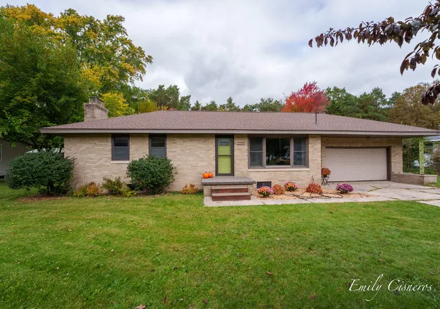 Photo 1 of Single family home for sale at 1374 Wagner Ave, Muskegon, MI 49445 | MLS# 71026055132 | Listing updated on 2026-10-29