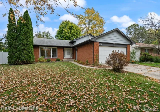 Photo 1 of Single family home for sale at 3290 Wolverine Dr, Troy, MI 48083 | MLS# 20261084034 | Listing updated on 2026-10-28