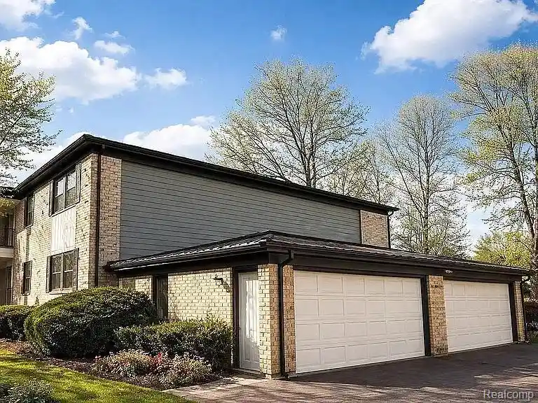 Condo for sale at 30050 Wildbrook Dr #203, Southfield, MI 48034 | MLS# 20261084039