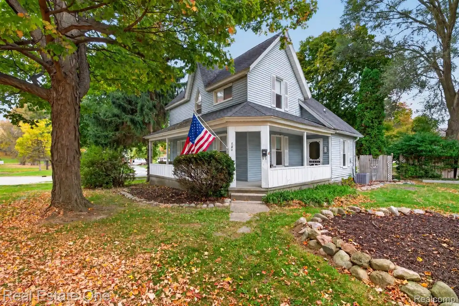 Photo 1 of Single family home for sale at 820 N Court St, Lapeer, MI 48446 | MLS# 20261084065 | Listing updated on 2026-10-17