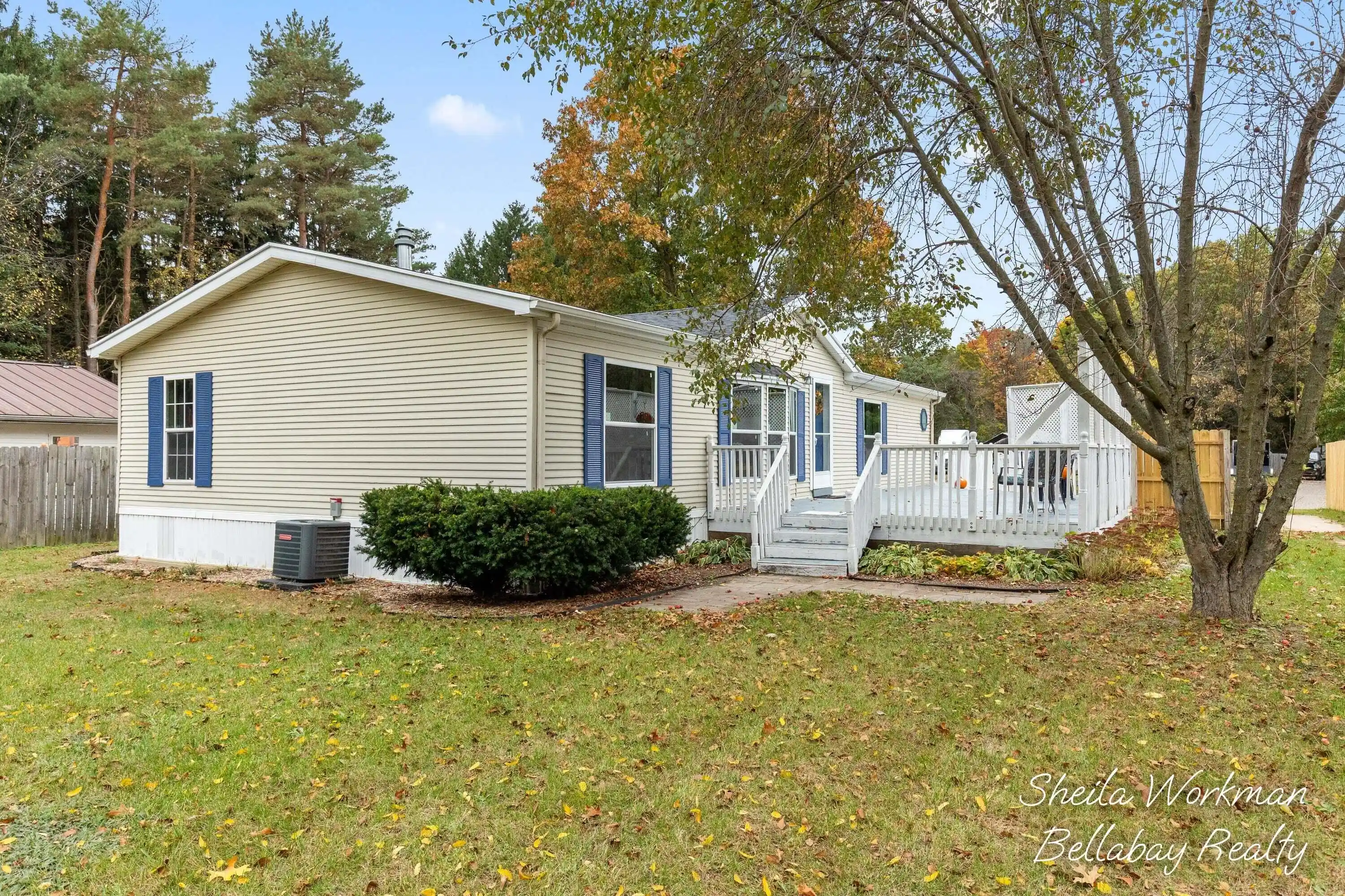 Photo 1 of Single family home for sale at 1556 Pinedale Dr, Hastings, MI 49058 | MLS# 65026055157 | Listing updated on 2026-10-21