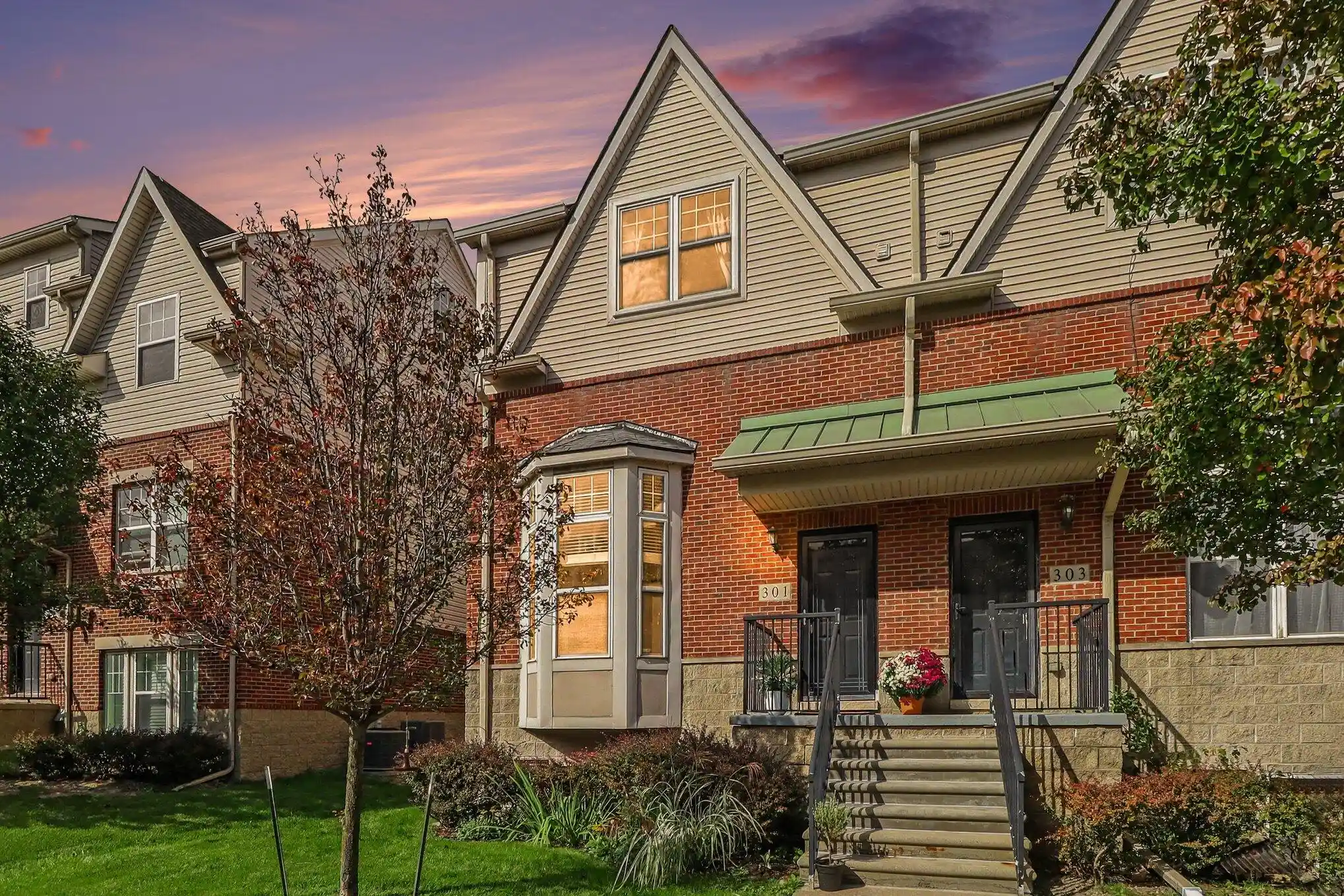 Photo 1 of Condo for sale at 301 E Palmer St, Detroit, MI 48202 | MLS# 81026055165 | Listing updated on 2026-10-27