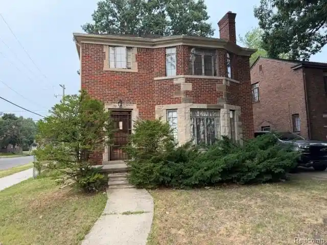 Photo 1 of Single family home for sale at 15801 Sorrento St, Detroit City Wayne, MI 48227 | MLS# 20261084089 | Listing updated on 2026-10-17