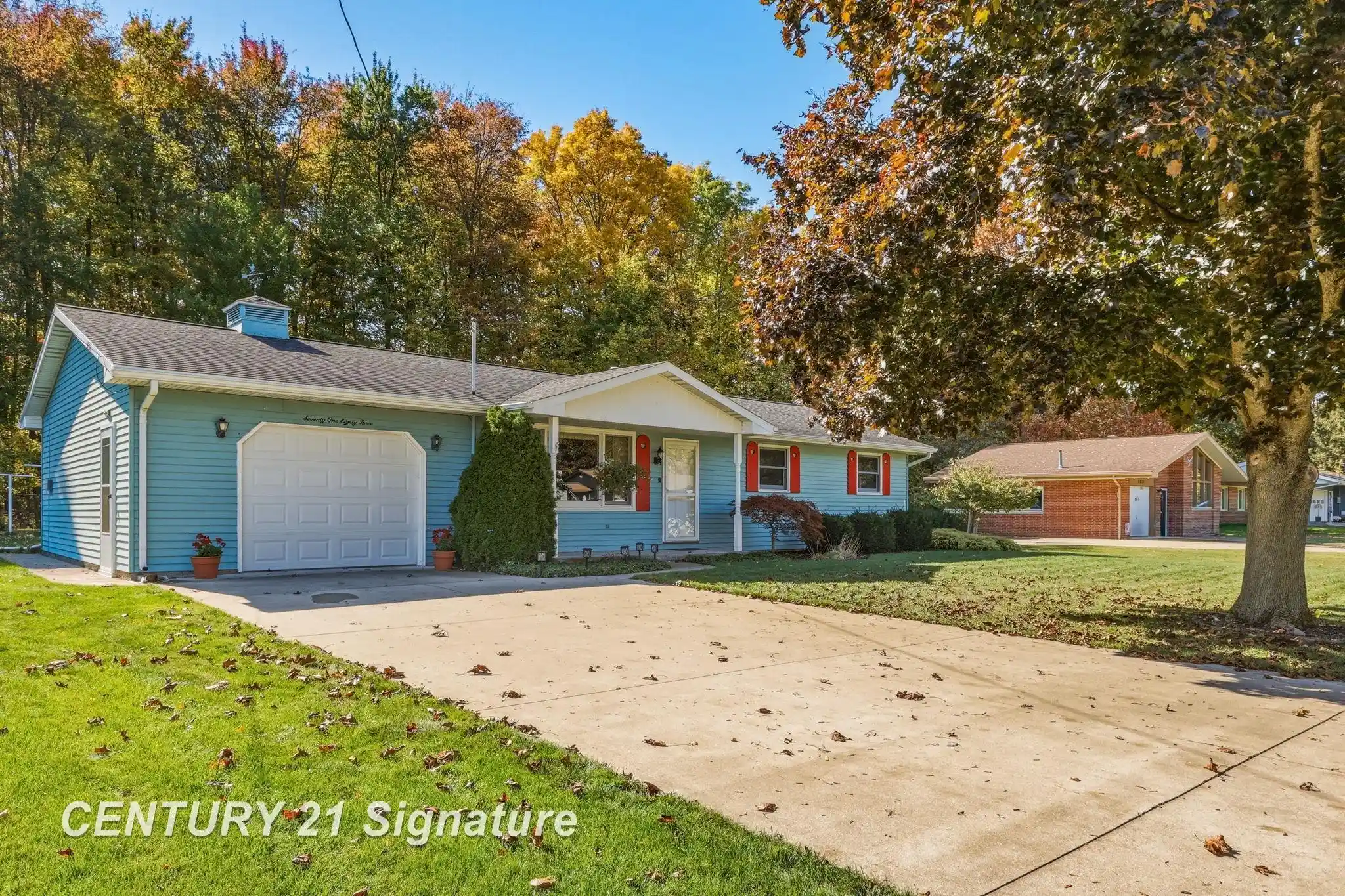 Photo 1 of Sale Pending at 7183 Terry Rd, Saginaw, MI 48609 | MLS# 61050225100 | Listing updated on 2026-10-16