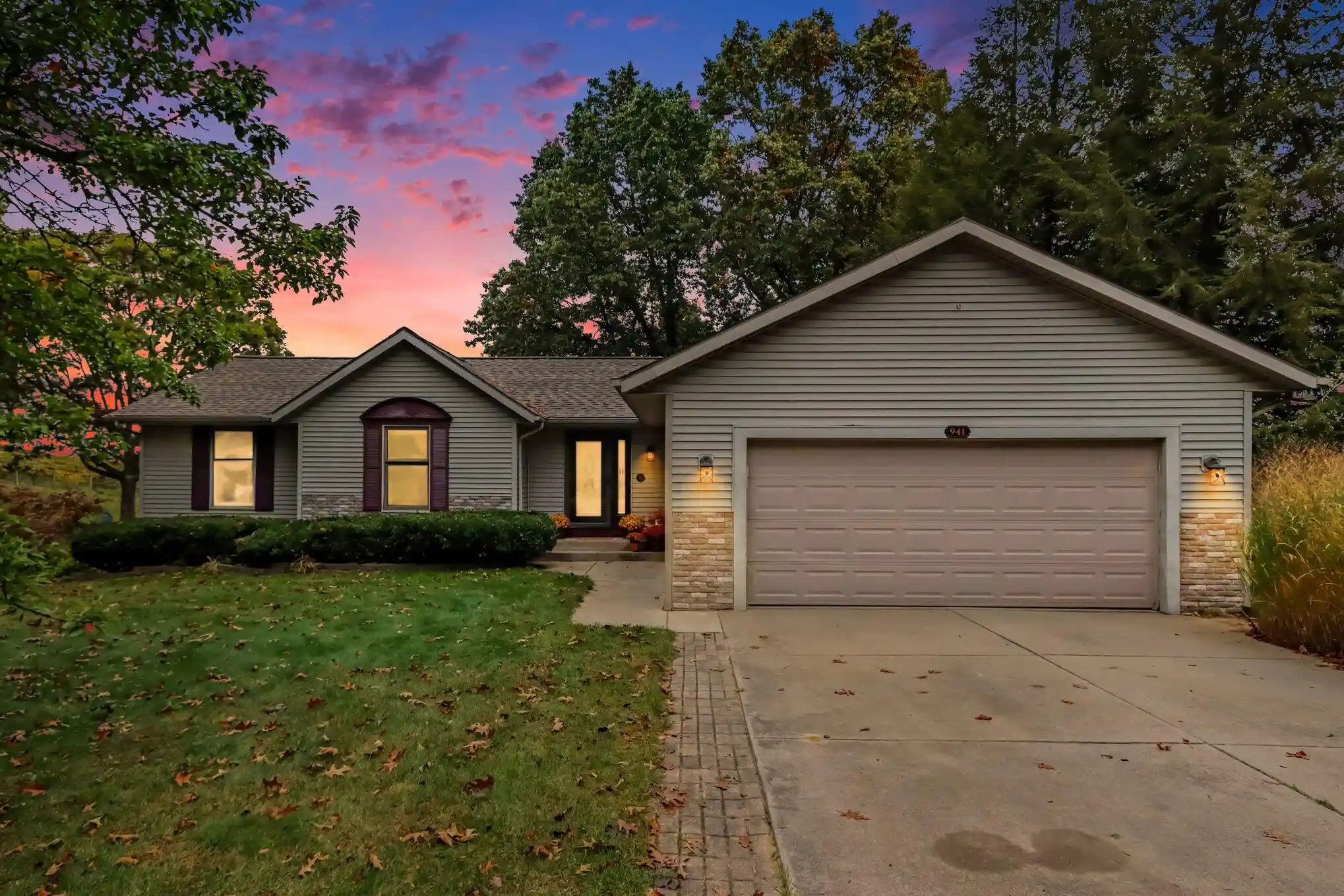 Photo 1 of Single family home for sale at 941 Niagara Dr, Lawton, MI 49065 | MLS# 66026055193 | Listing updated on 2026-10-29