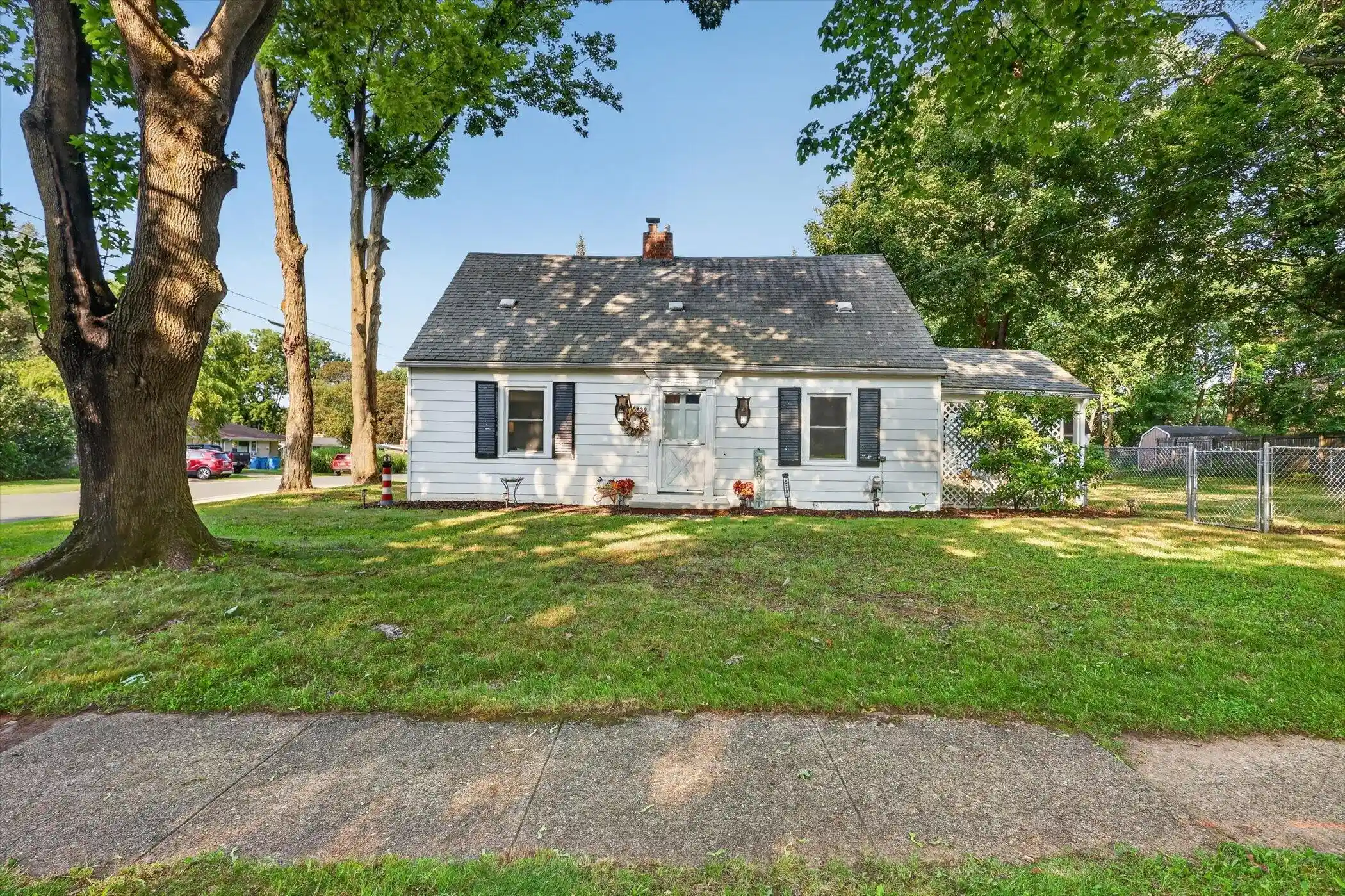 Photo 1 of Single family home for sale at 539 Coolidge Ave, Kalamazoo, MI 49006 | MLS# 65026055204 | Listing updated on 2026-10-16