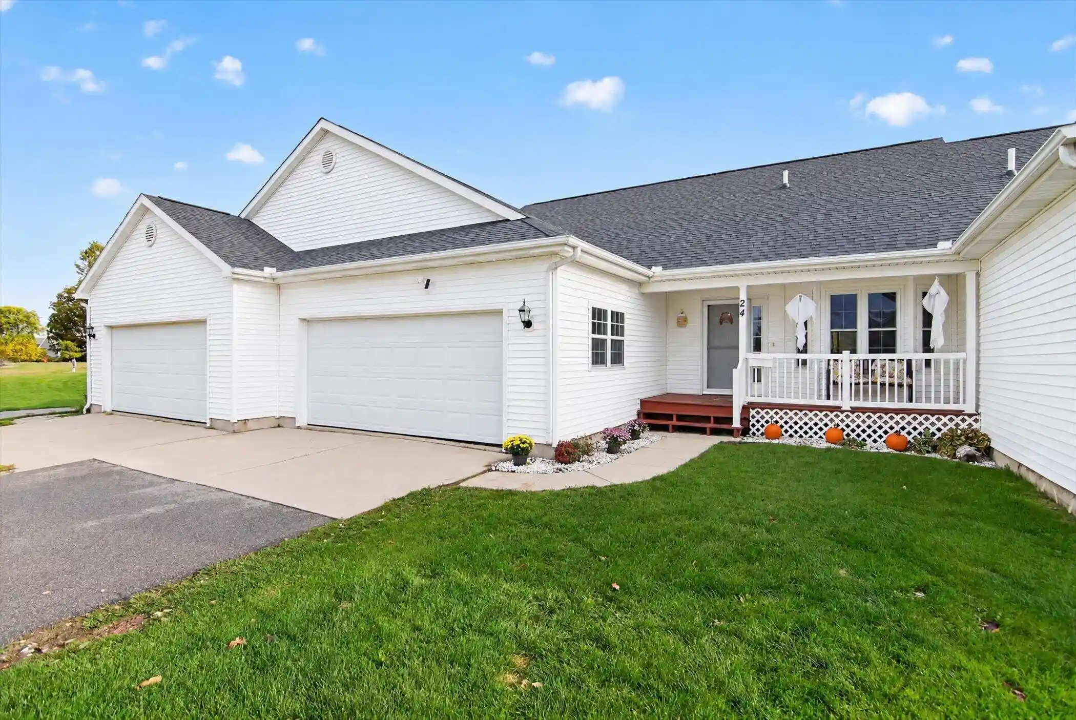 Photo 1 of Condo for sale at 24 Meadowridge Dr #29, Coldwater, MI 49036 | MLS# 62026055214 | Listing updated on 2026-10-22