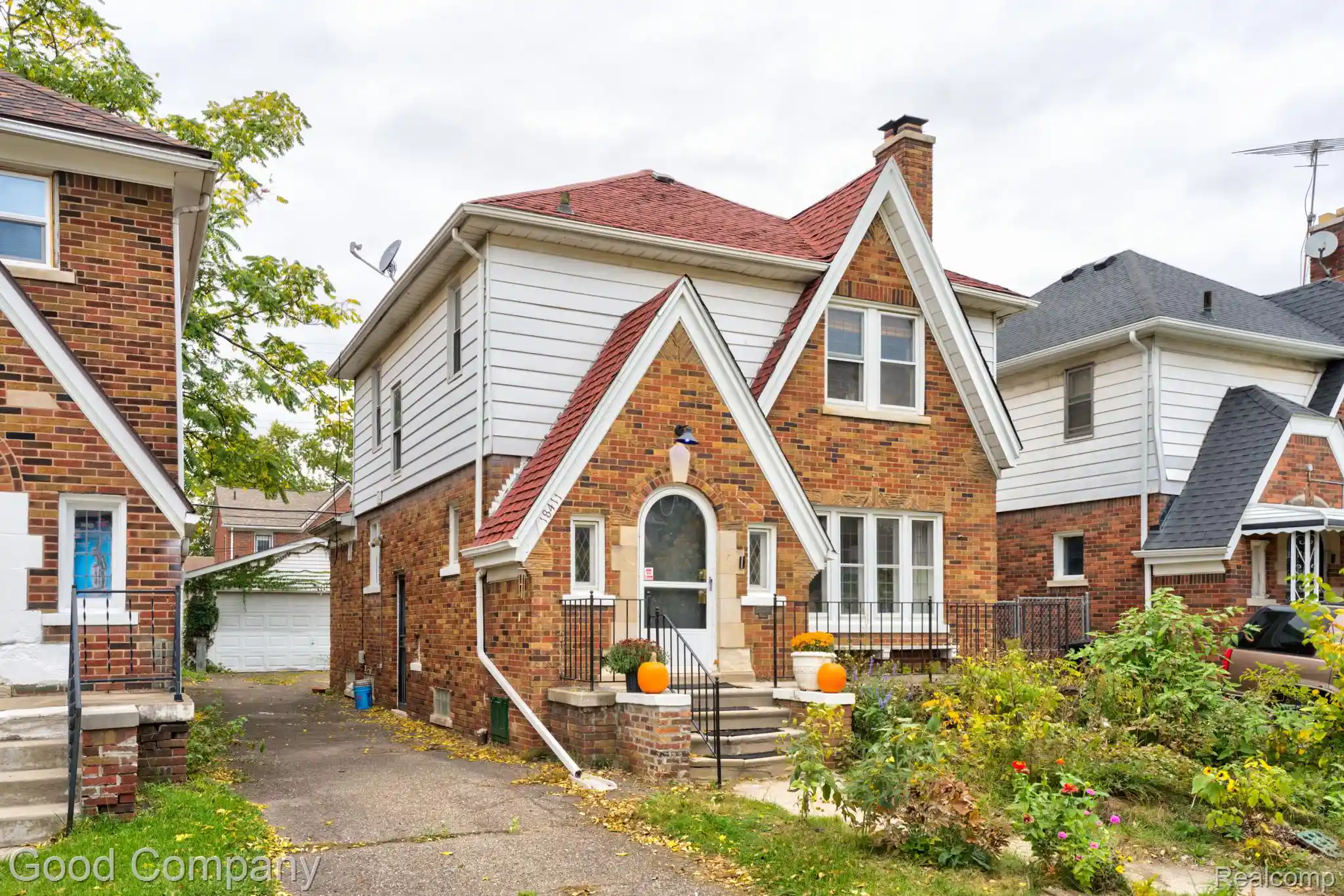 Photo 1 of Single family home for sale at 18411 Santa Rosa Dr, Detroit, MI 48221 | MLS# 20261084149 | Listing updated on 2026-10-24