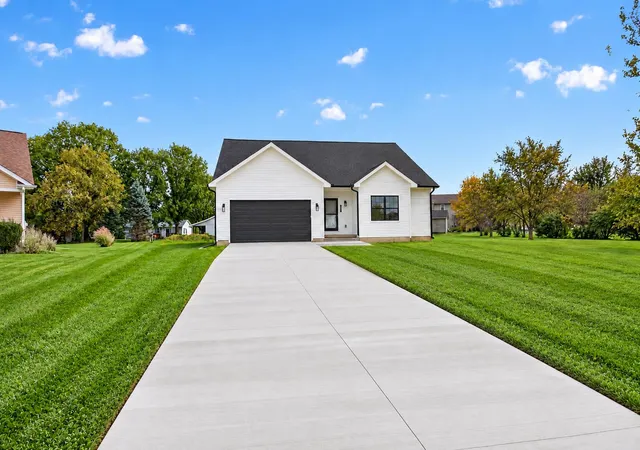 Photo 1 of Single family home for sale at 7831 Barron Ct, Onsted, MI 49265 | MLS# 55026055235 | Listing updated on 2026-10-28