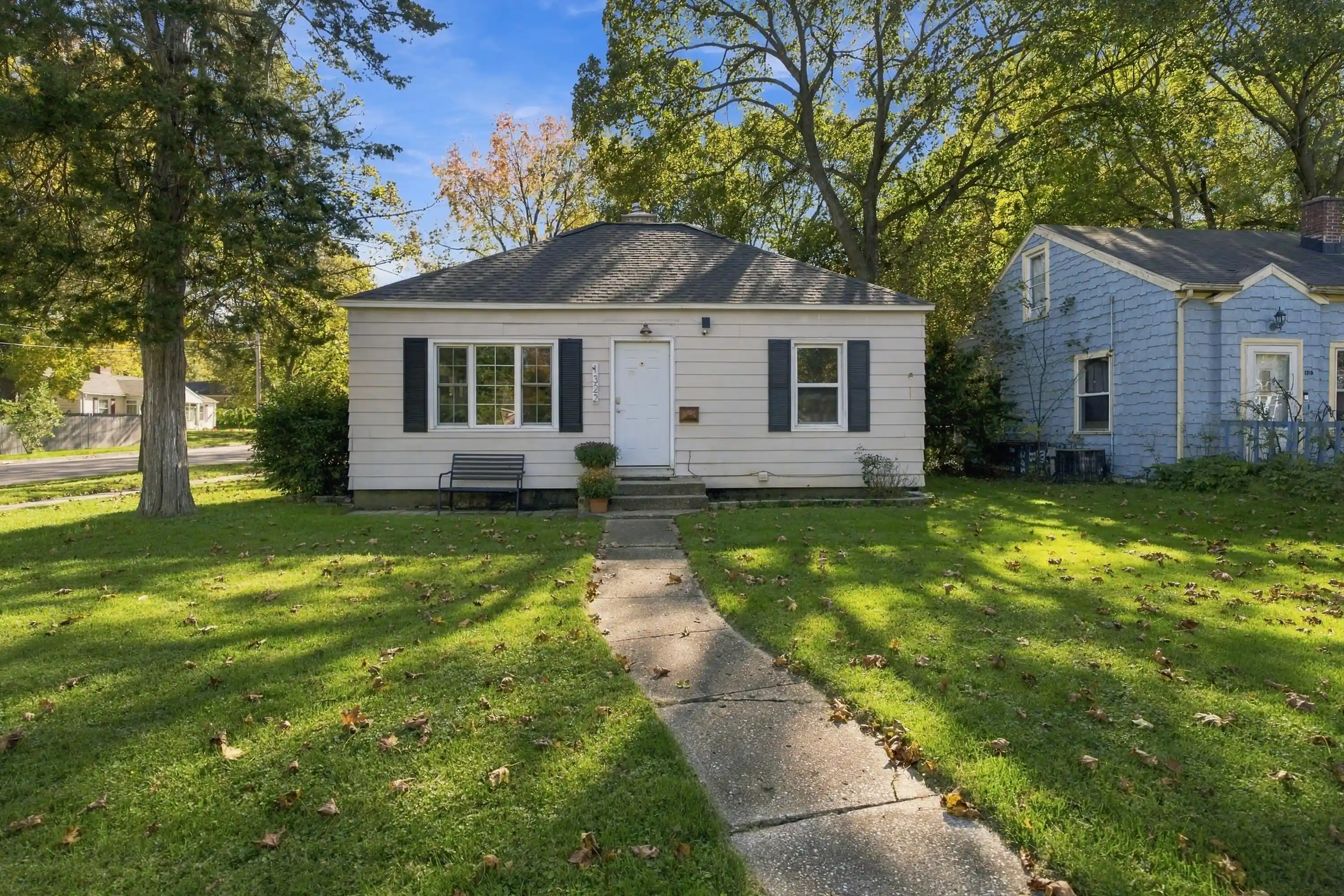Photo 1 of Sale Pending at 1322 Palmer Ave, Kalamazoo, MI 49001 | MLS# 66026055242 | Listing updated on 2026-10-25