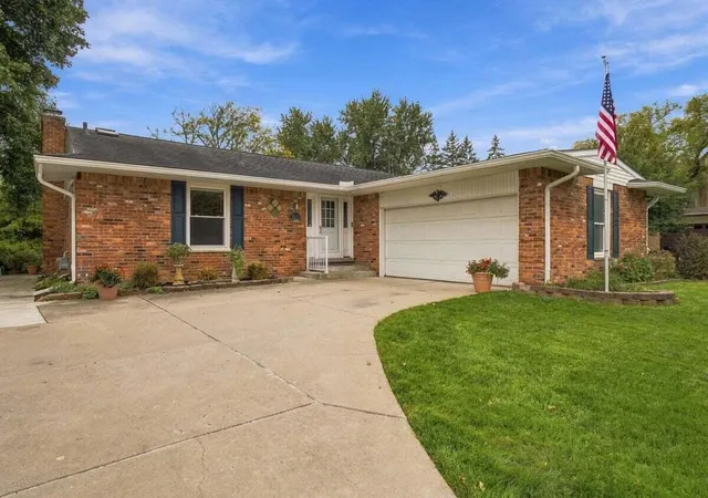 Photo 1 of Single family home for sale at 36571 Gardner St, Livonia, MI 48152 | MLS# 81026055245 | Listing updated on 2026-10-27
