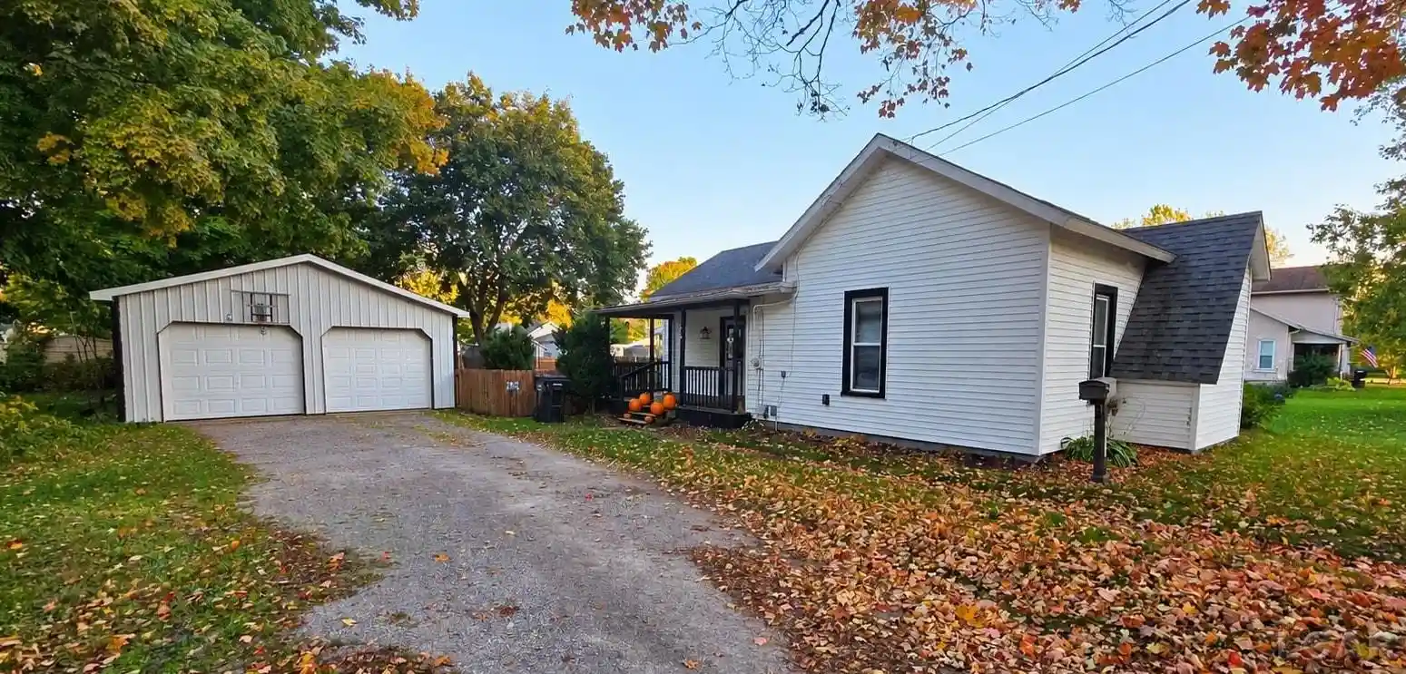 Photo 1 of Single family home for sale at 419 Buffalo St, Morenci, MI 49256 | MLS# 56050225146 | Listing updated on 2026-10-16