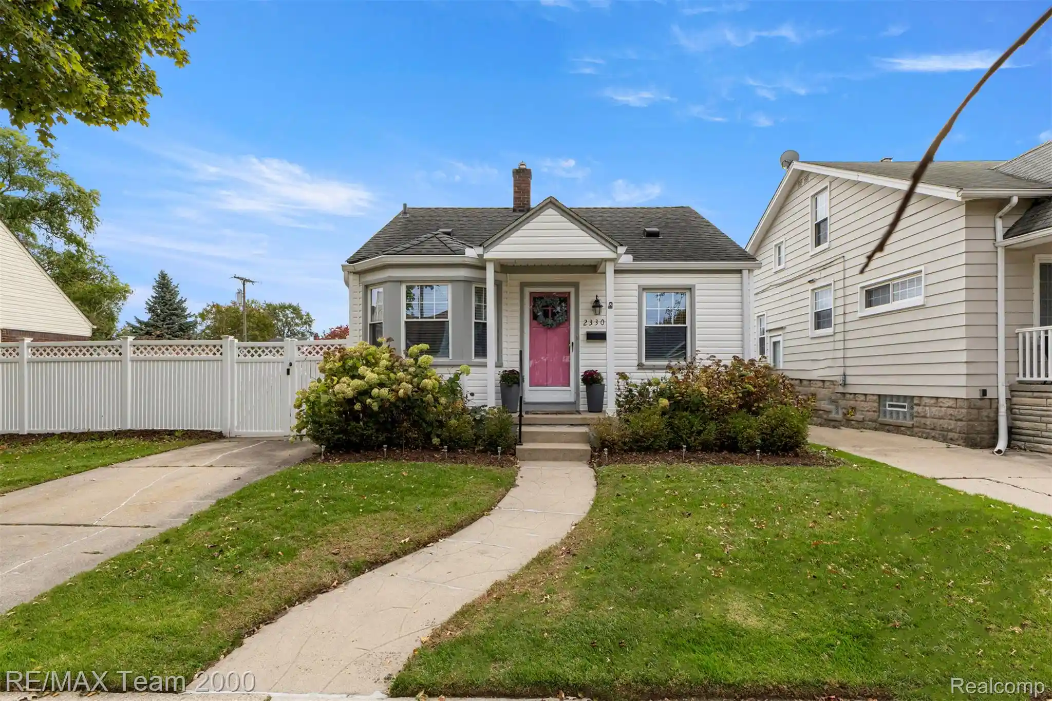 Photo 1 of Sale Pending at 23309 Nona St, Dearborn, MI 48124 | MLS# 20261084213 | Listing updated on 2026-10-21