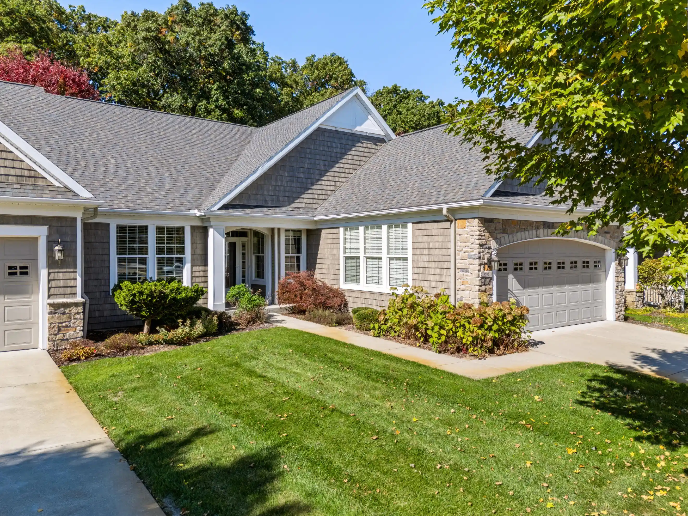 Condo for sale at 8888 Oakland Hills Cir, PortageCity_Kalamazoo, MI 49024 | MLS# 66026055269