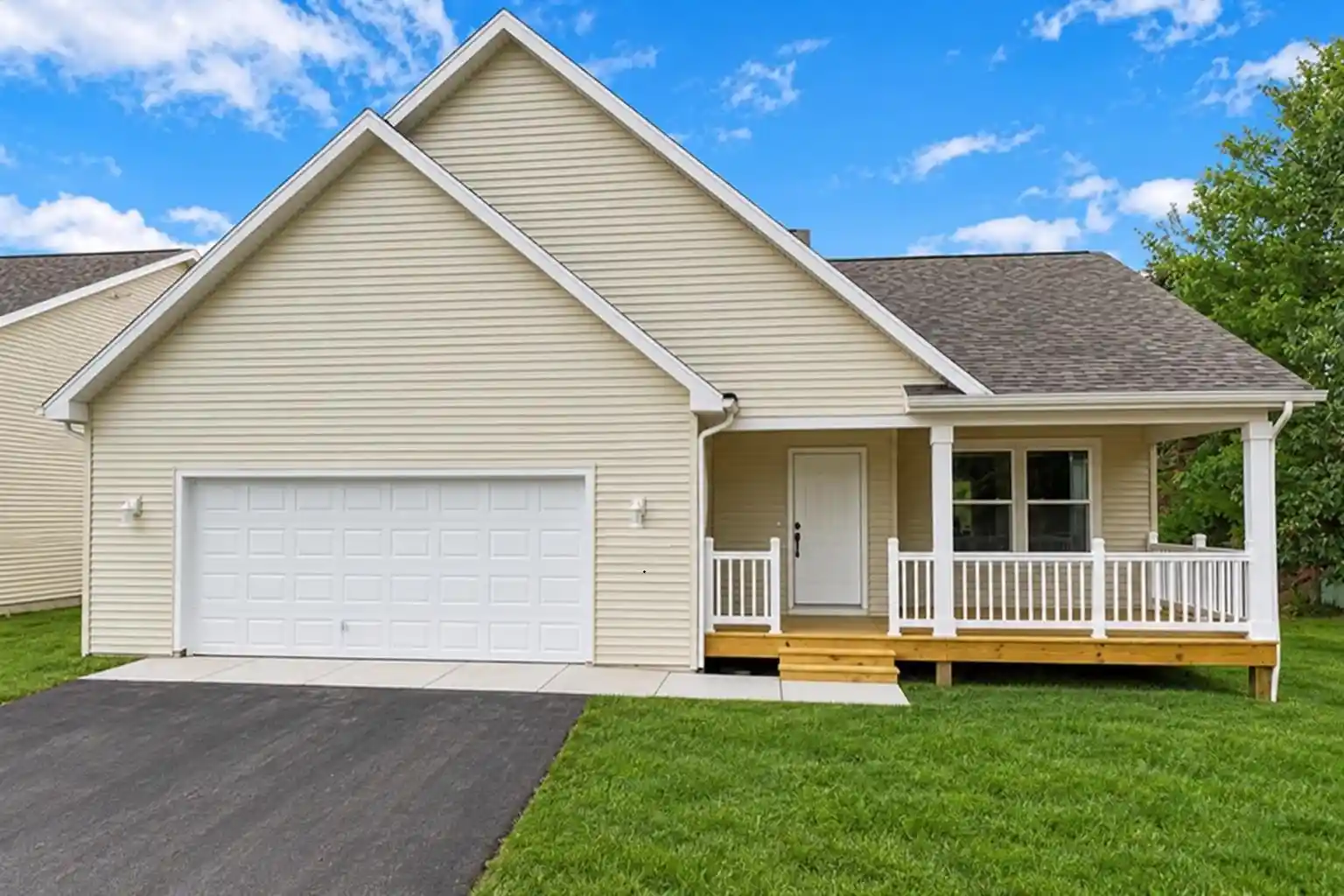 Photo 1 of Sale Pending at 2875 Jade Ln, Traverse City, MI 49684 | MLS# 78080074589 | Listing updated on 2026-10-20