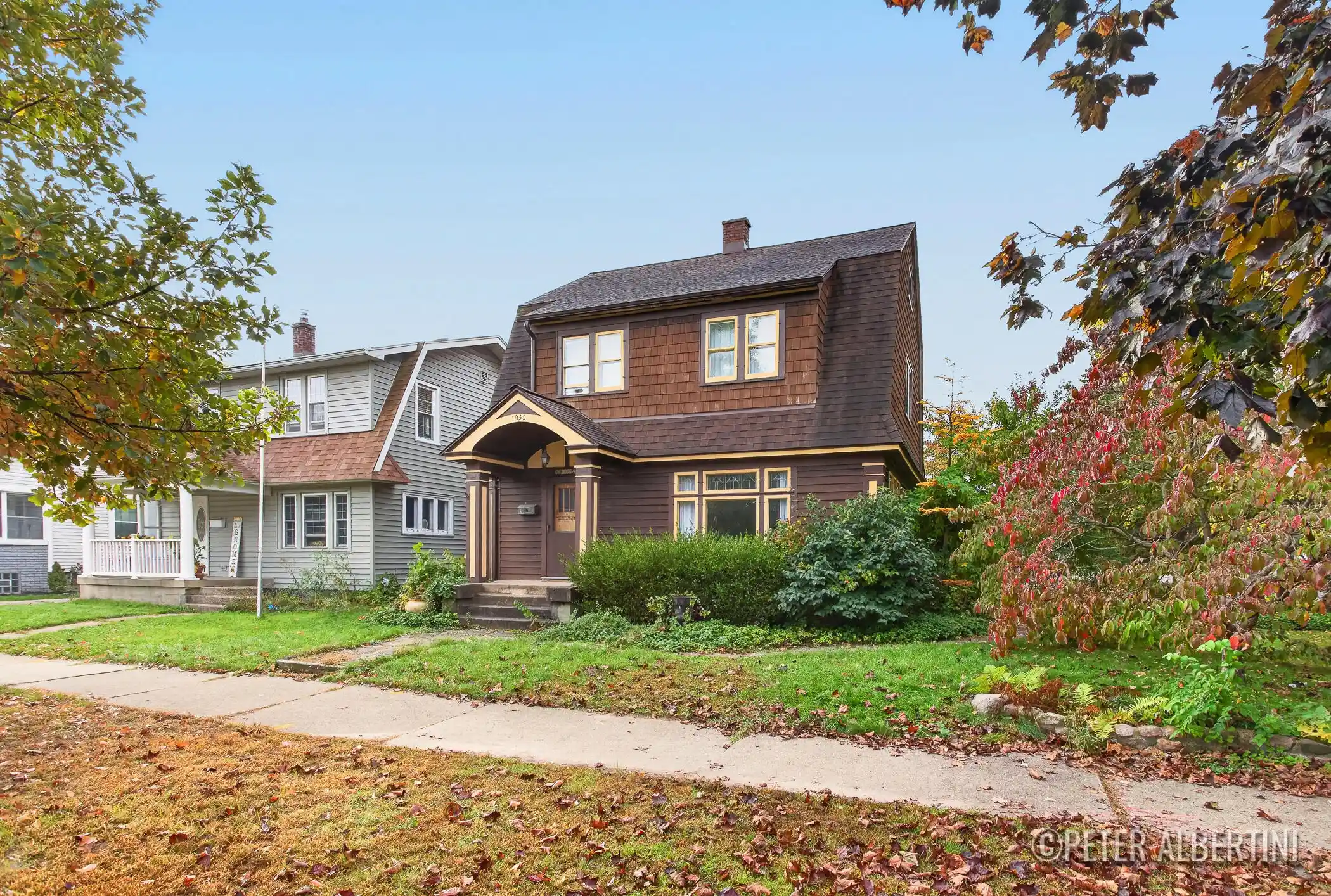 Photo 1 of Single family home for sale at 1050 Lake Michigan Dr Nw, Grand Rapids, MI 49504 | MLS# 65026055322 | Listing updated on 2026-10-19