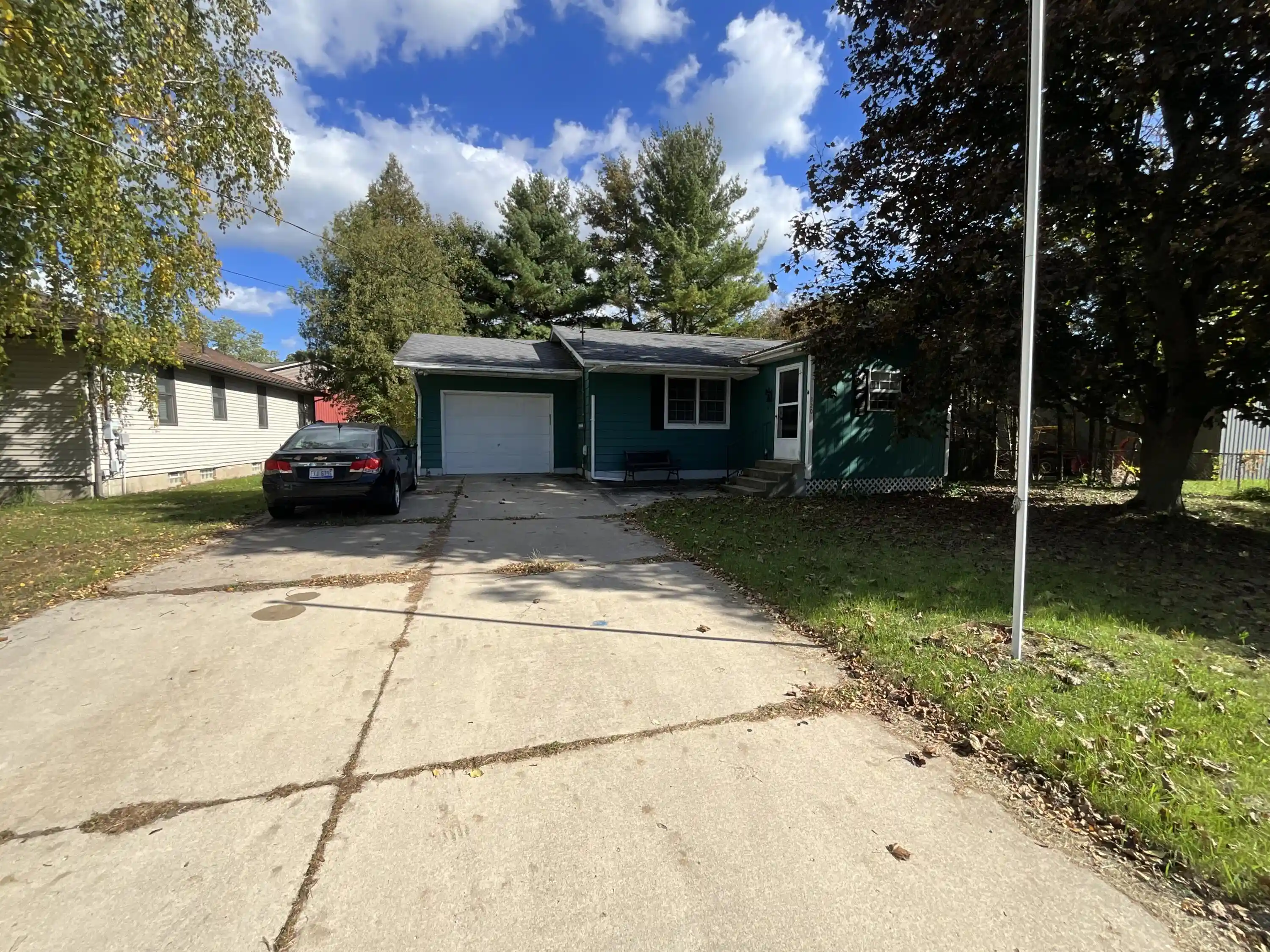 Photo 1 of Sale Pending at 320 Doris St, Sparta, MI 49345 | MLS# 65026055337 | Listing updated on 2026-10-21