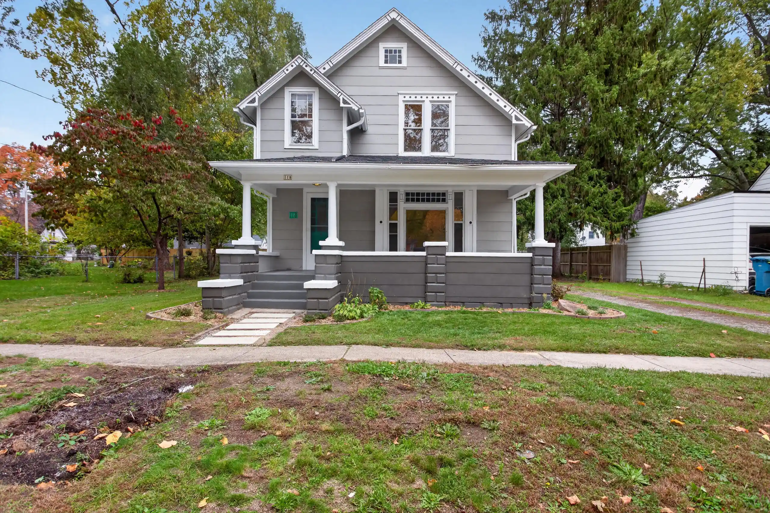 Photo 1 of Single family home for sale at 118 Coman St, Clinton, MI 49236 | MLS# 55026055345 | Listing updated on 2026-10-19