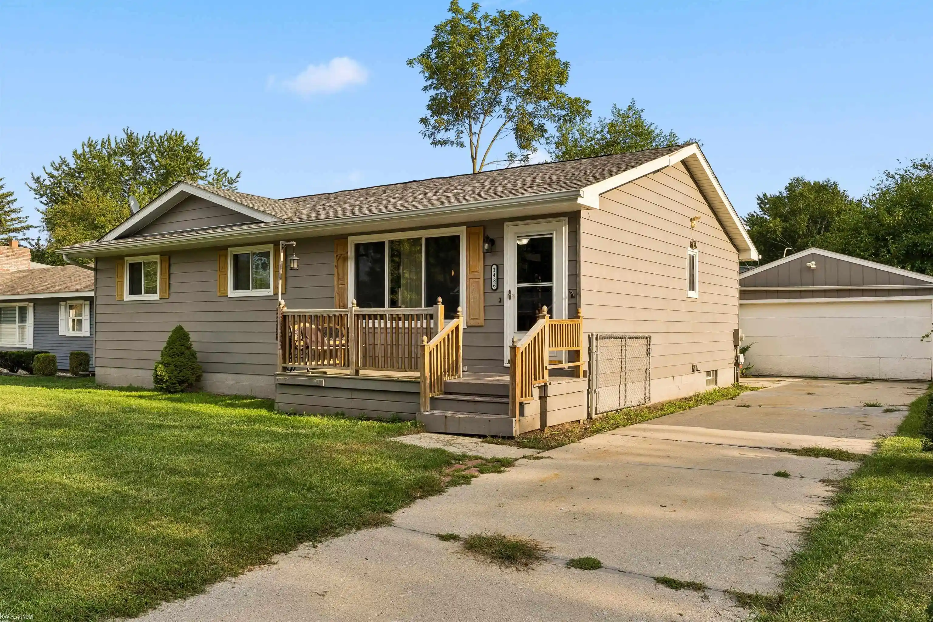 Photo 1 of Single family home for sale at 1436 Devonshire Ln, Port Huron, MI 48060 | MLS# 58050225203 | Listing updated on 2026-10-16