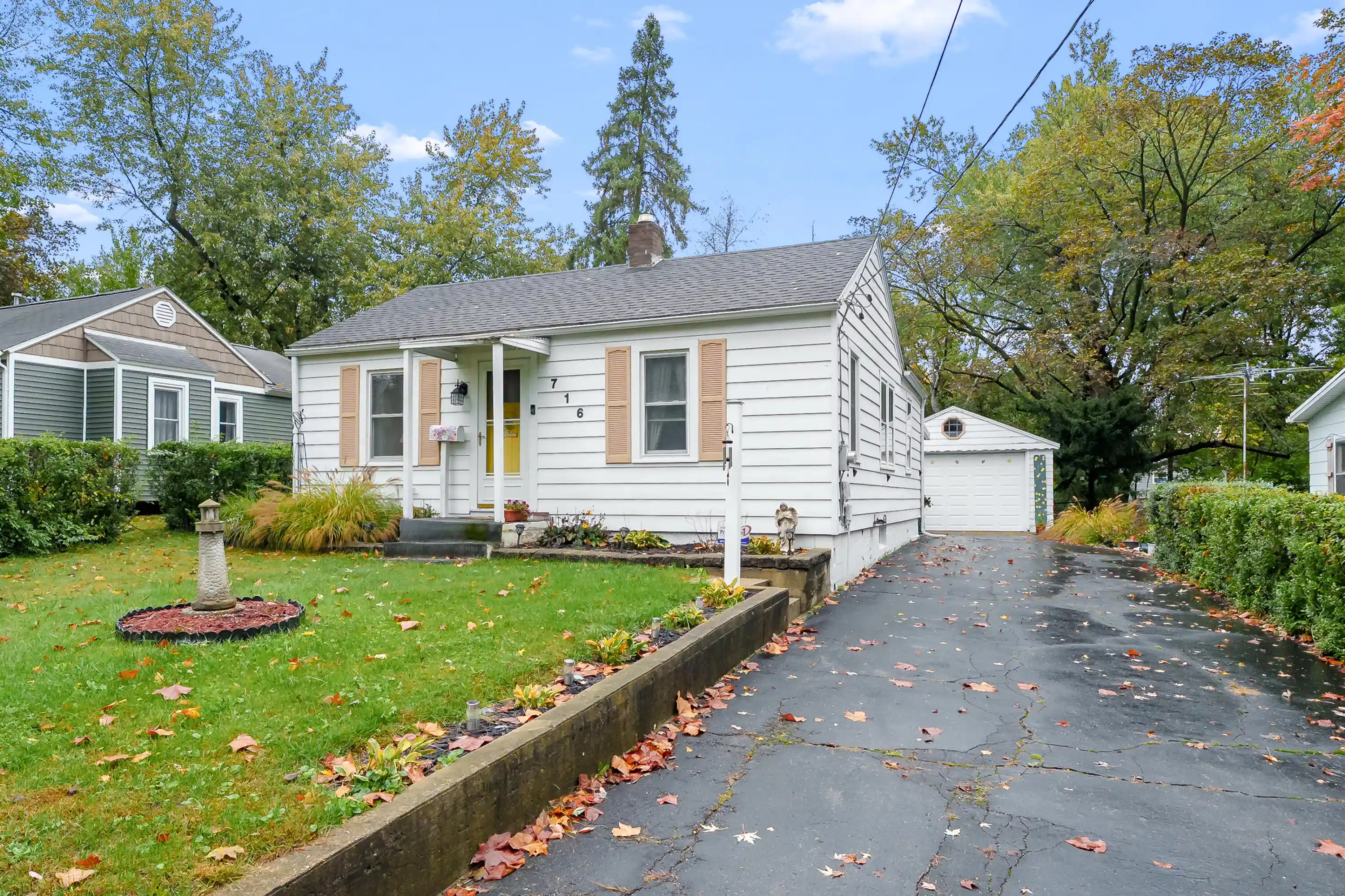 Photo 1 of Sale Pending at 716 Liberty St, Kalamazoo, MI 49008 | MLS# 66026055411 | Listing updated on 2026-10-20