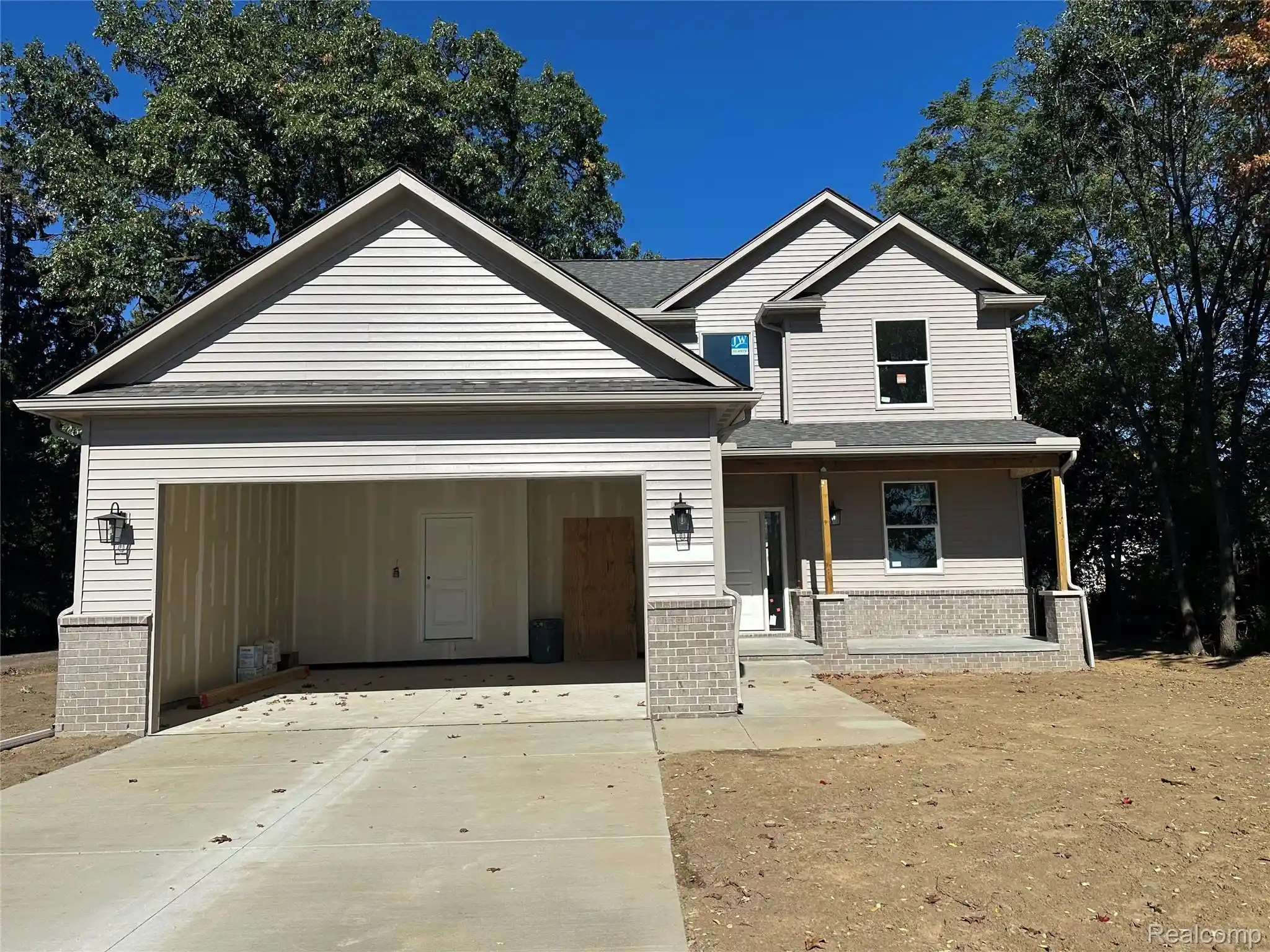 Photo 1 of Single family home for sale at 37656 Schoolcraft Rd, Livonia, MI 48150 | MLS# 20261084417 | Listing updated on 2026-10-18