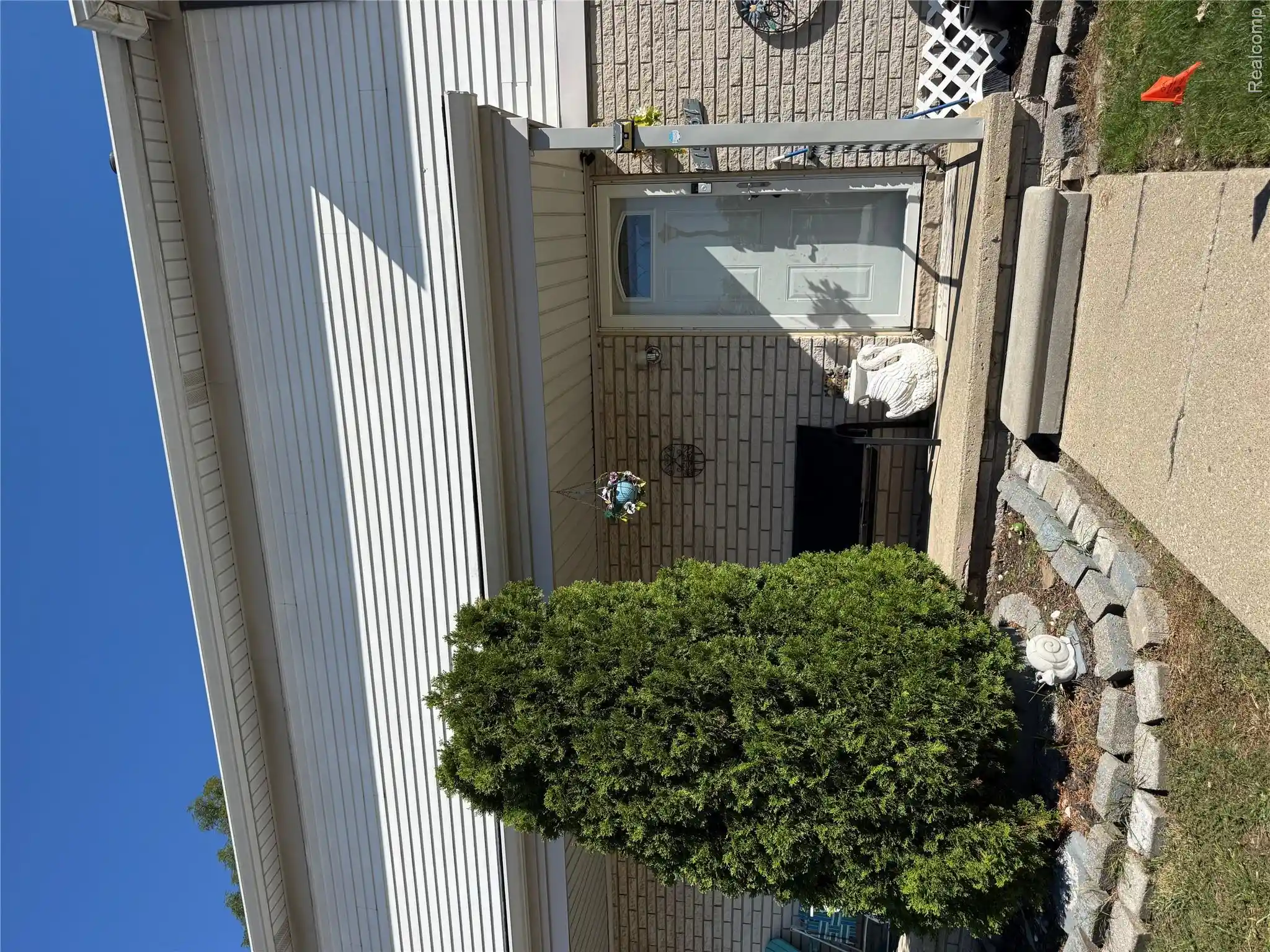 Photo 1 of Sale Pending at 15437 Dupage Blvd, Taylor City Wayne, MI 48180 | MLS# 20261084419 | Listing updated on 2026-10-27