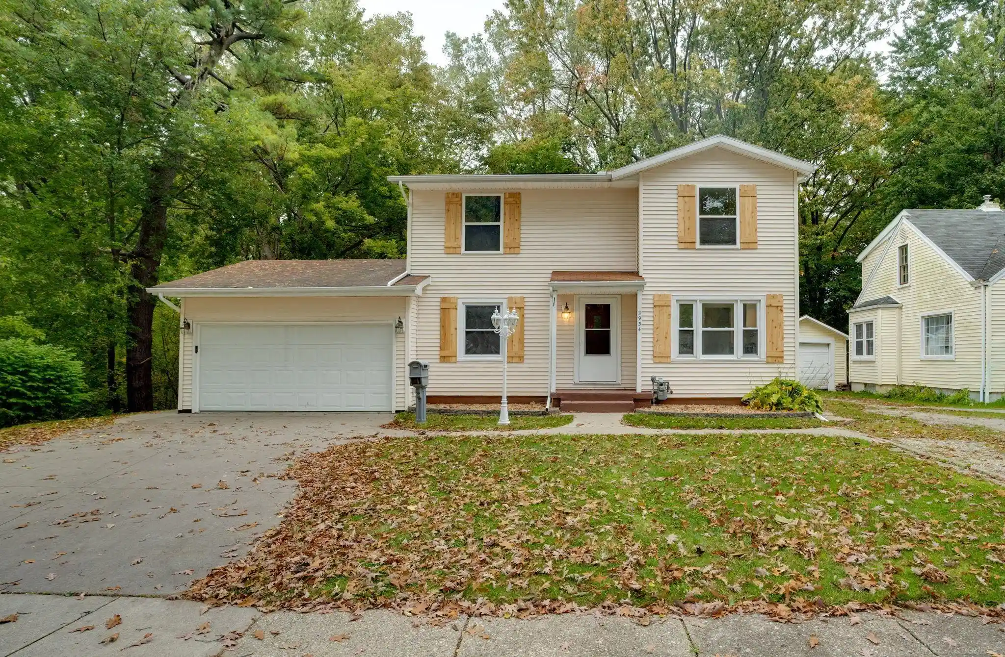 Photo 1 of Single family home for sale at 2934 Palmer Ct, Port Huron, MI 48060 | MLS# 58050225247 | Listing updated on 2026-10-21