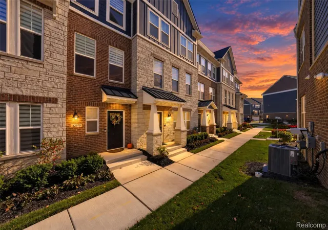 Photo 1 of Condo for sale at 42975 Atwood Ave #41, Novi, MI 48375 | MLS# 20261084487 | Listing updated on 2026-10-26