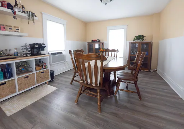 Photo 4 of Single family home for sale at 61 Quigley Blvd SW, Grand Rapids, MI 49507 | MLS# 71026055507 | Listing updated on 2026-10-30