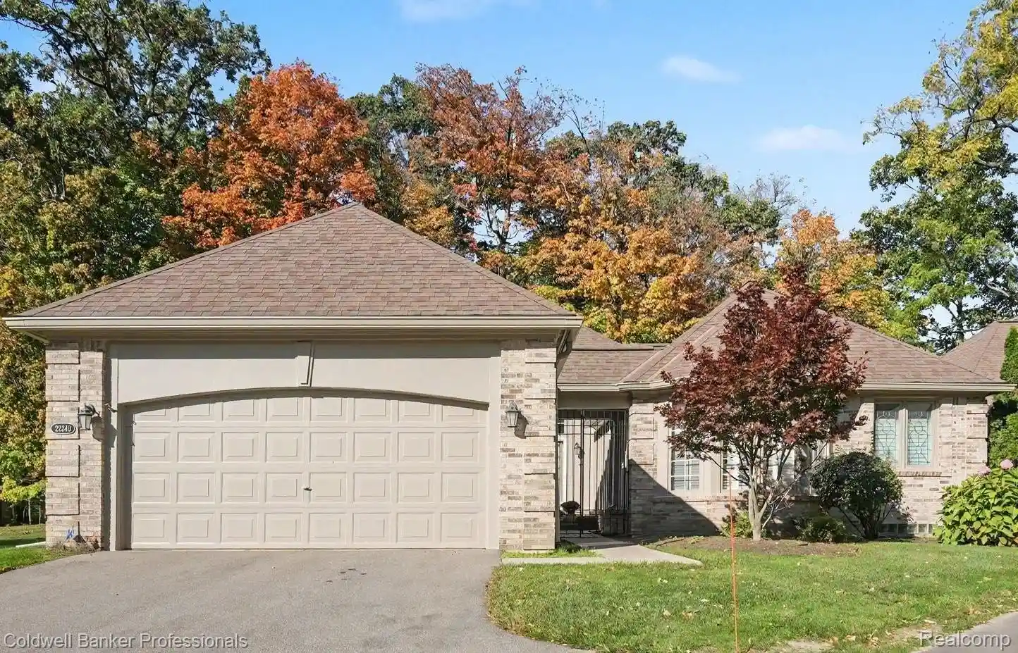 Photo 1 of Condo for sale at 22240 Village Pines Dr, Beverly Hills Village Oakland, MI 48025 | MLS# 20261084557 | Listing updated on 2026-10-29