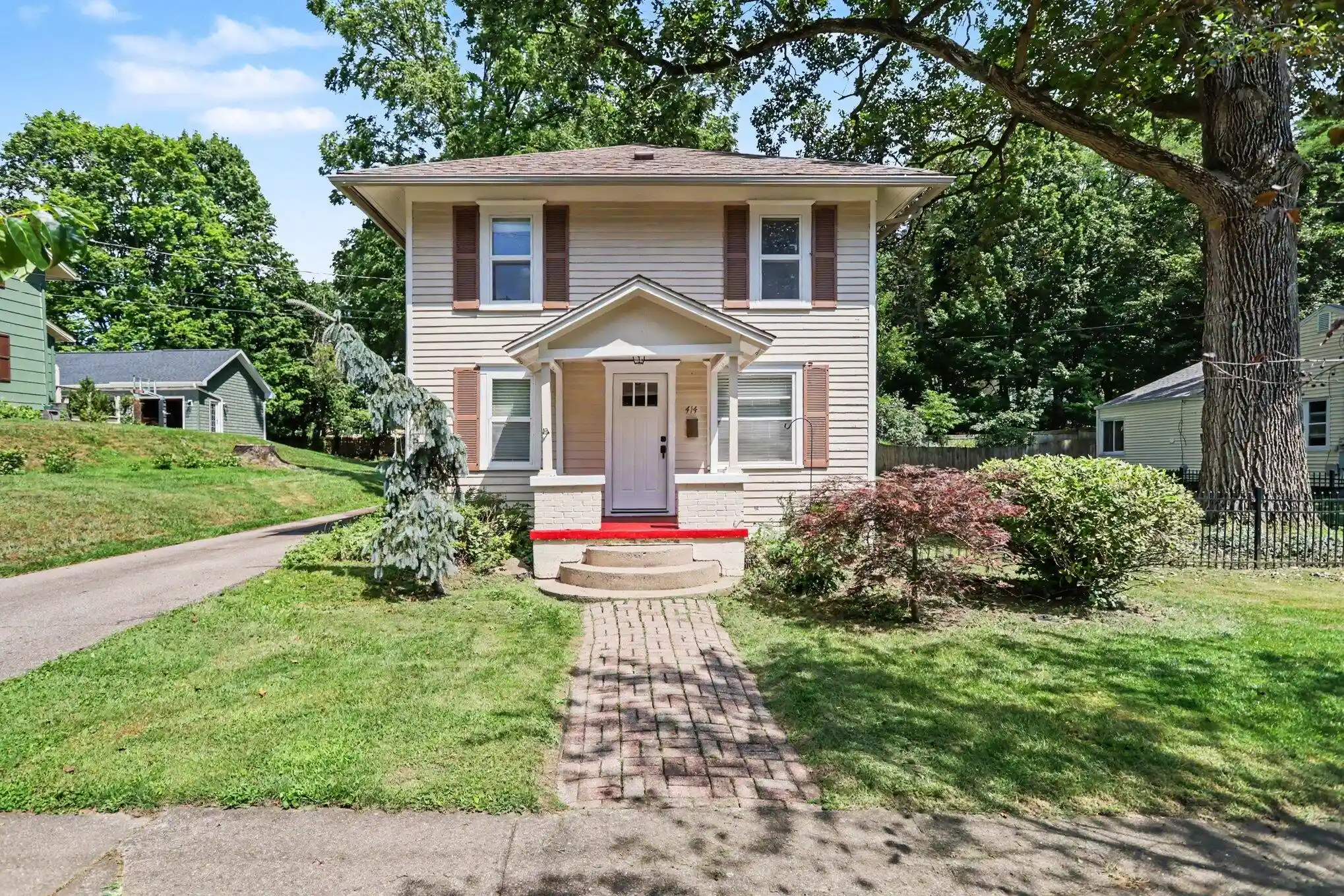 Single family home for sale at 414 N Mulberry St, Marshall, MI 49068 | MLS# 64026055521