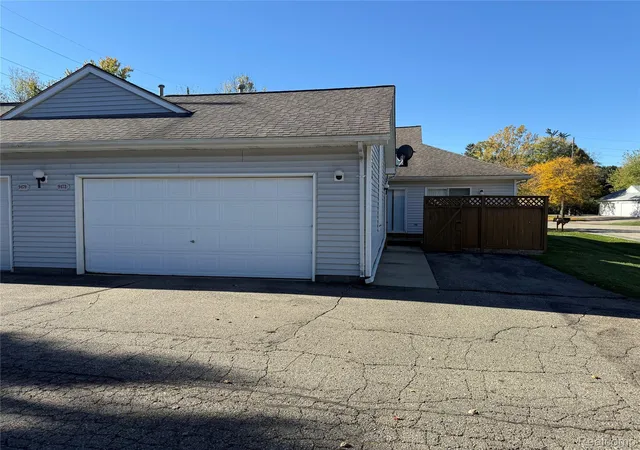 Condo for sale at 9473 Marina Dr, White Lake, MI 48386 | MLS# 20261084593