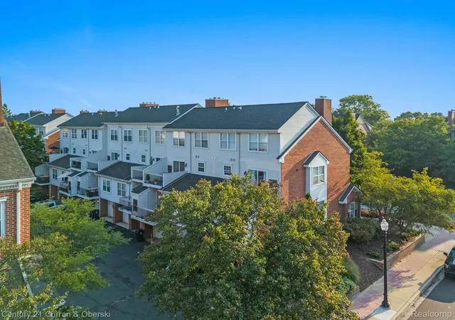 Photo 1 of Condo for sale at 1348 S Main St, Royal Oak, MI 48067 | MLS# 20261084605 | Listing updated on 2026-10-25