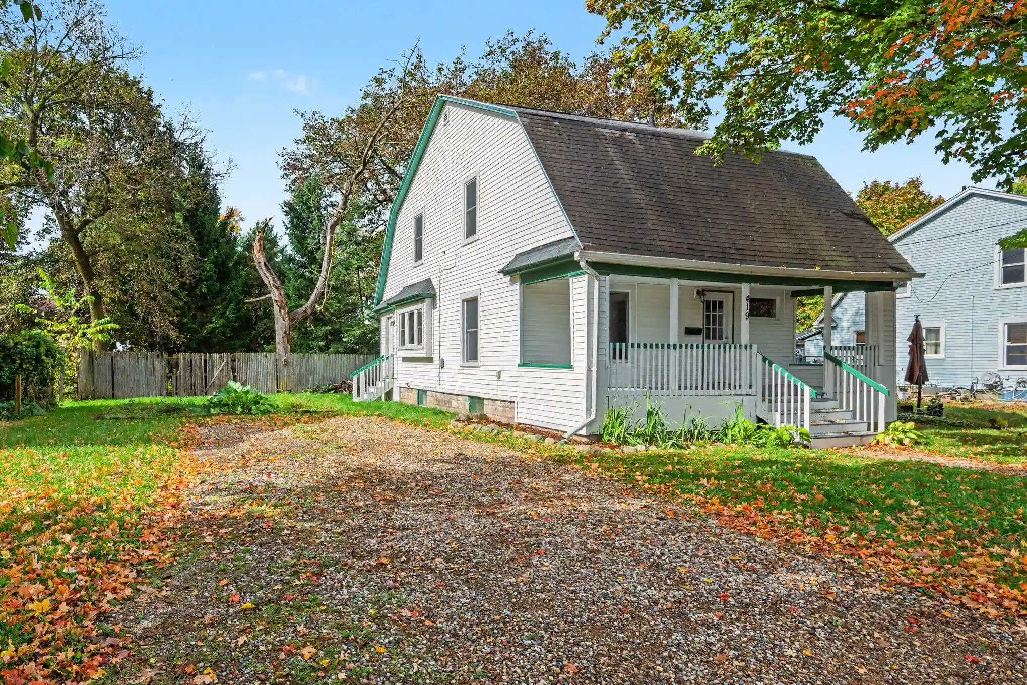 Photo 1 of Single family home for sale at 419 N Berkley St, Kalamazoo, MI 49006 | MLS# 66026055538 | Listing updated on 2026-10-27