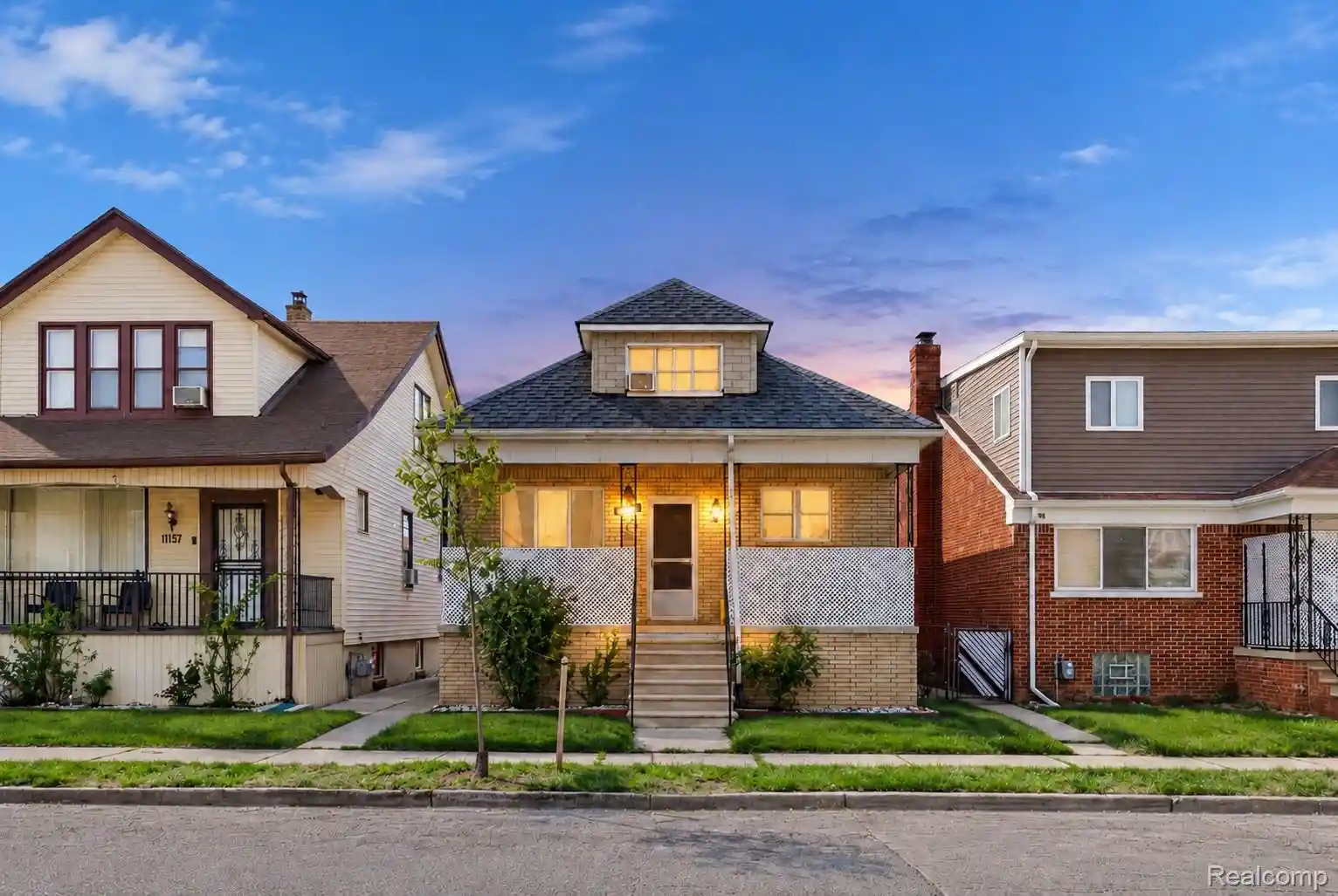 Photo 1 of Single family home for sale at 11753 Moran St, Hamtramck, MI 48212 | MLS# 20261084630 | Listing updated on 2026-10-29