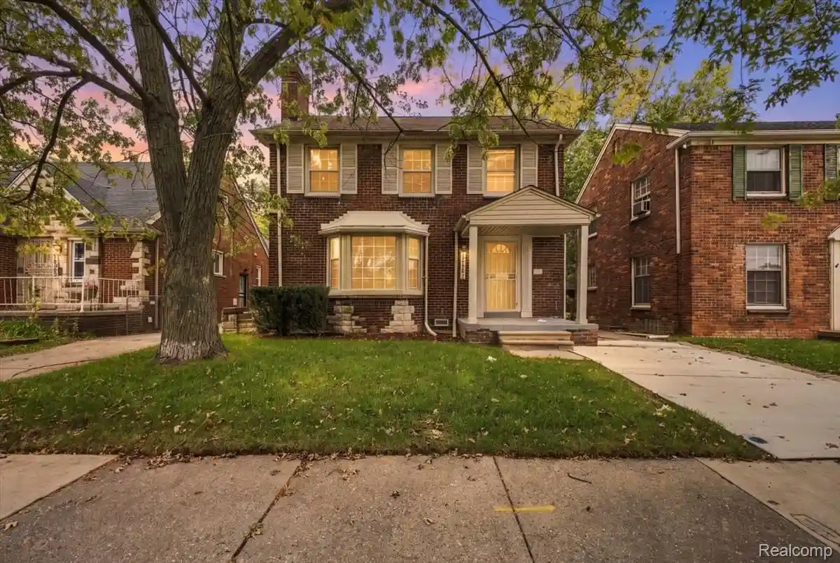Photo 1 of Single family home for sale at 12191 E Outer Dr, Detroit, MI 48224 | MLS# 20261084631 | Listing updated on 2026-10-20