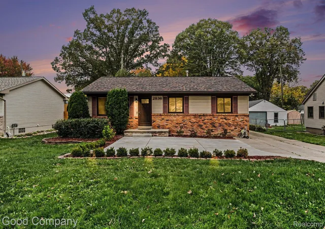 Photo 1 of Single family home for sale at 2836 Woodelm Dr, Rochester Hills, MI 48309 | MLS# 20261084651 | Listing updated on 2026-10-29