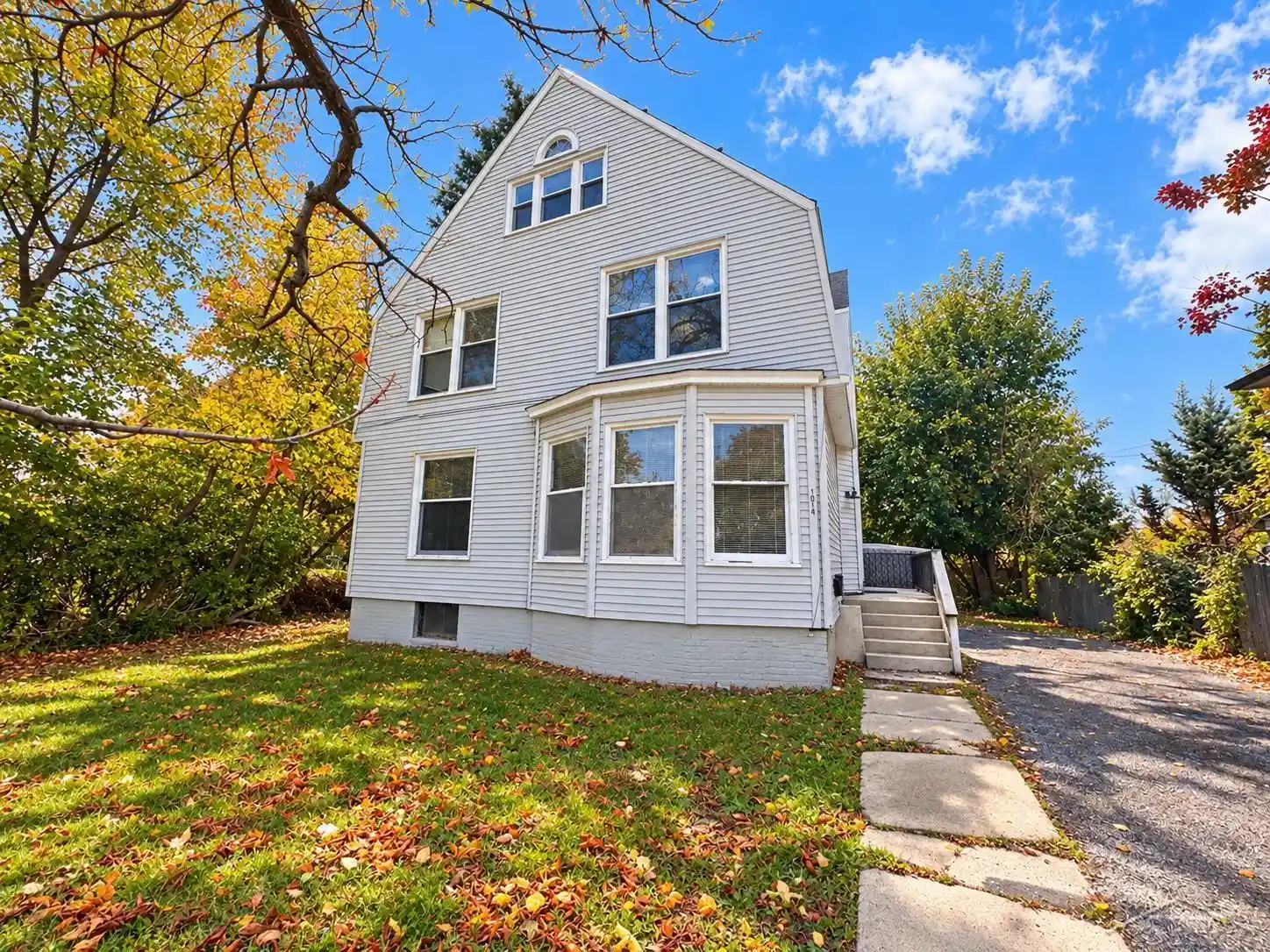Photo 1 of Multi family home for sale at 1014 S Michigan Ave, Saginaw, MI 48602 | MLS# 61050225312 | Listing updated on 2026-10-20