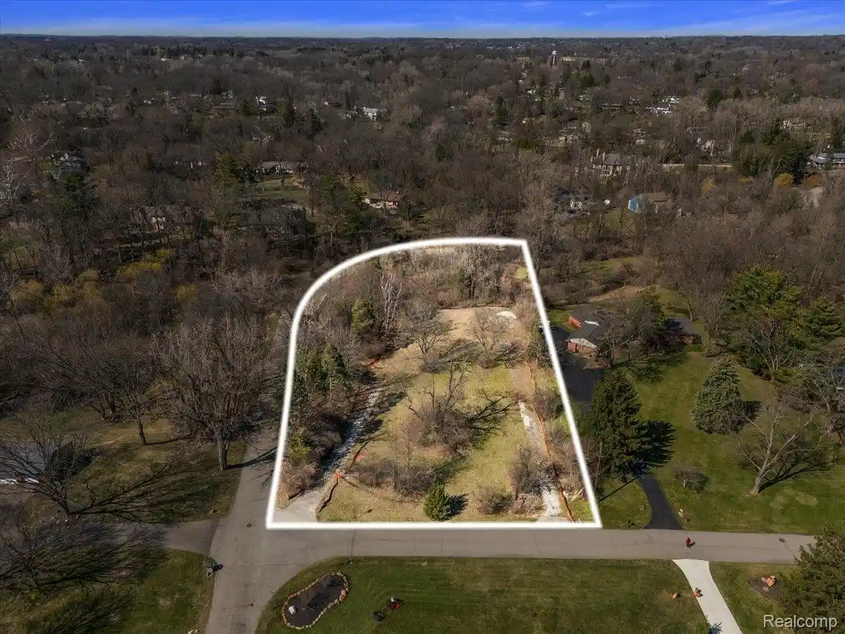 Photo 1 of Land for sale at 5090 Wallbrook Ct, West Bloomfield, MI 48322 | MLS# 20261084710 | Listing updated on 2026-10-20