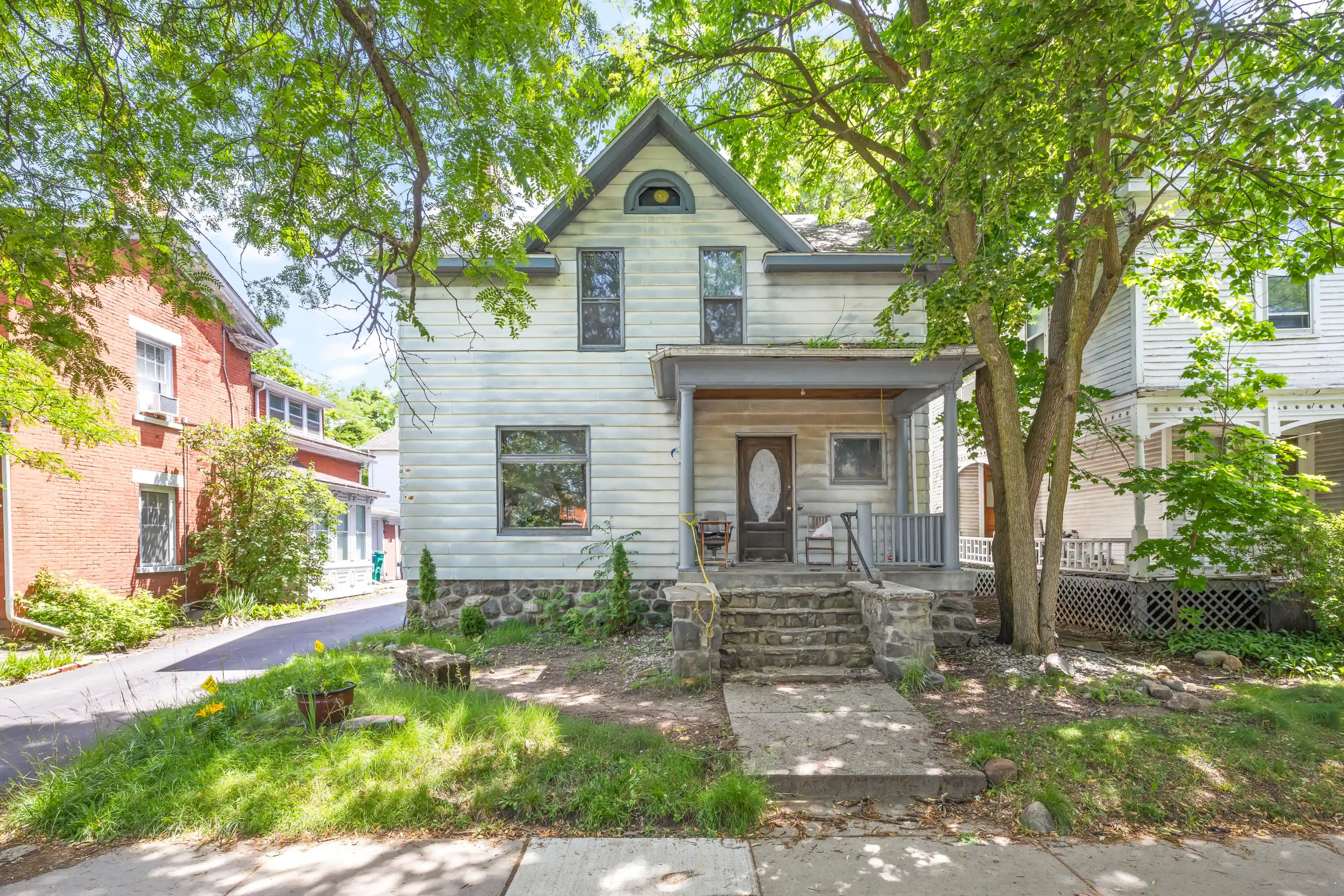 Photo 1 of Single family home for sale at 216 N 5th Avenue, Ann Arbor, MI 48104 | MLS# 81026055585 | Listing updated on 2026-10-19