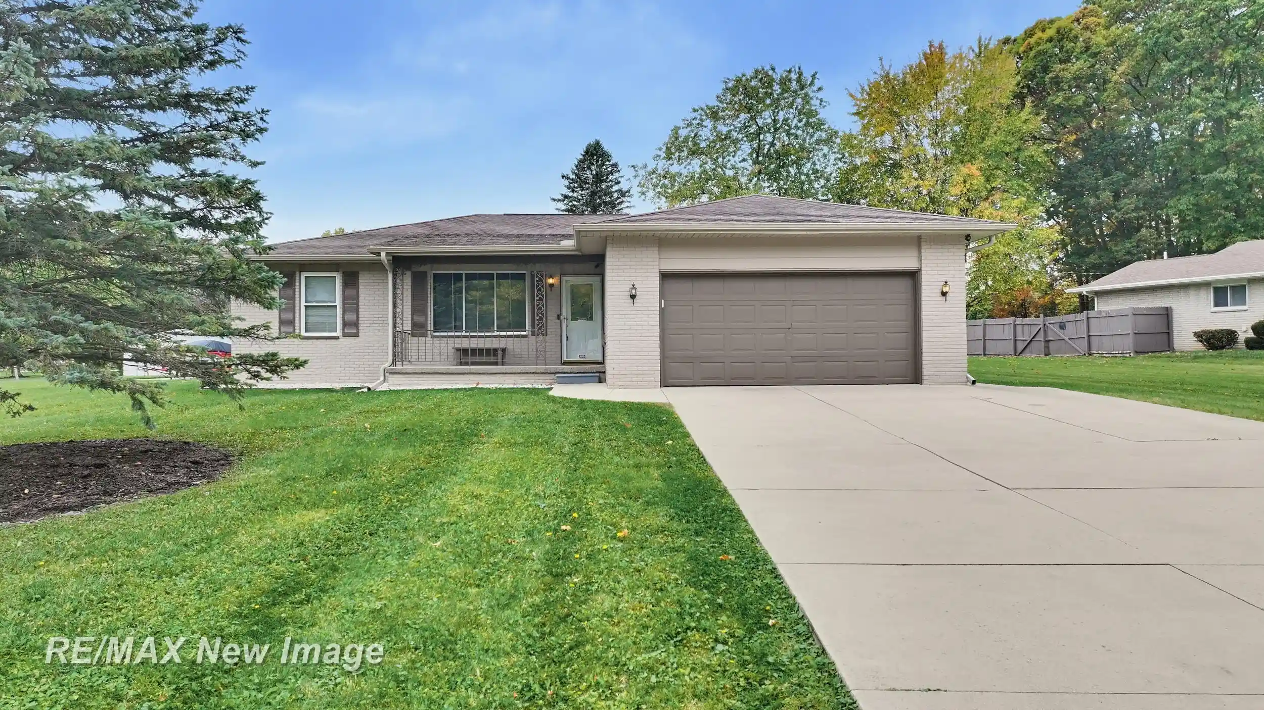 Photo 1 of Sale Pending at 3147 Martharose Ct, Flint, MI 48504 | MLS# 61050225324 | Listing updated on 2026-10-21